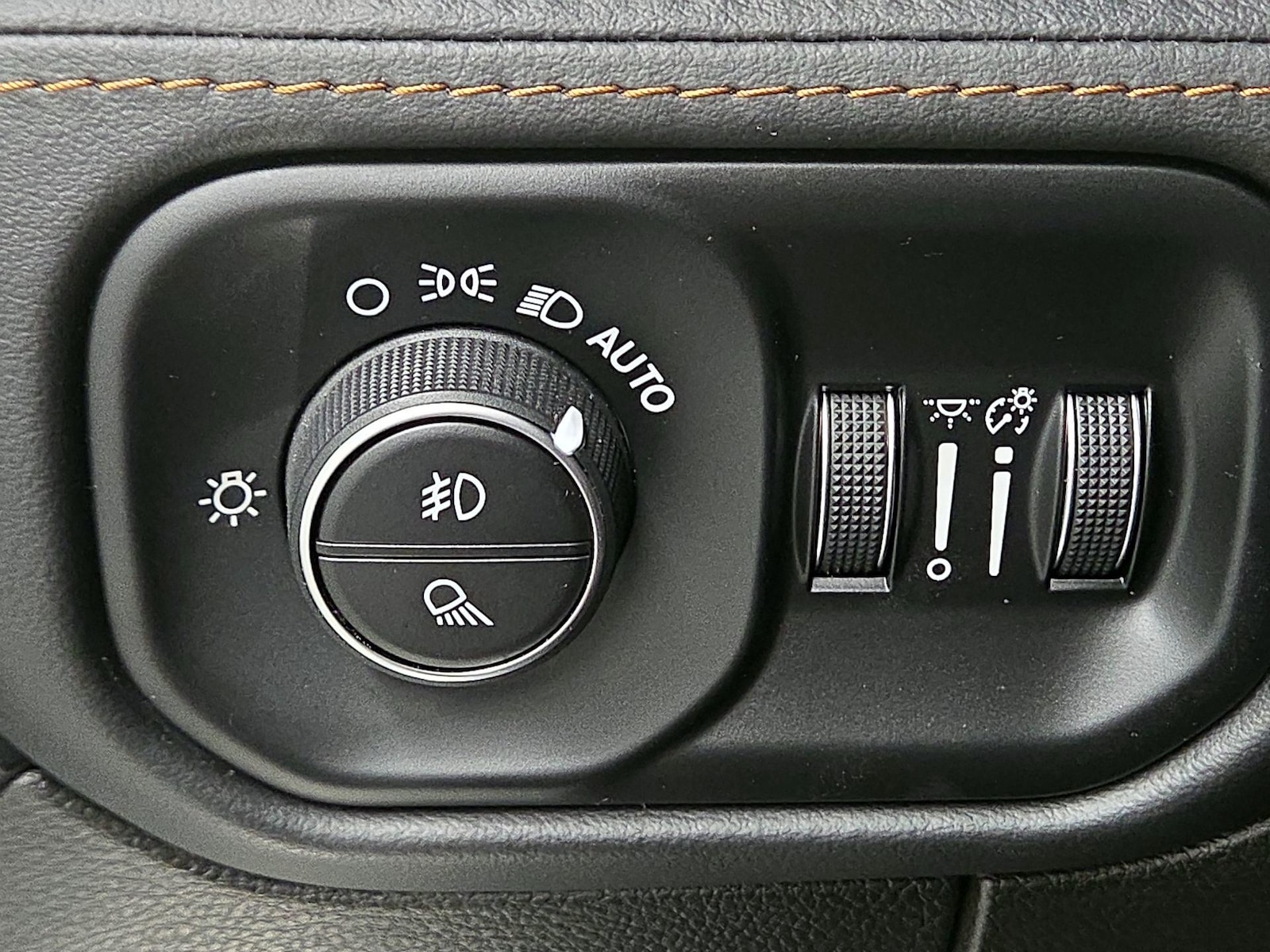 2022 RAM Ram 1500 Pickup Longhorn - Photo 12