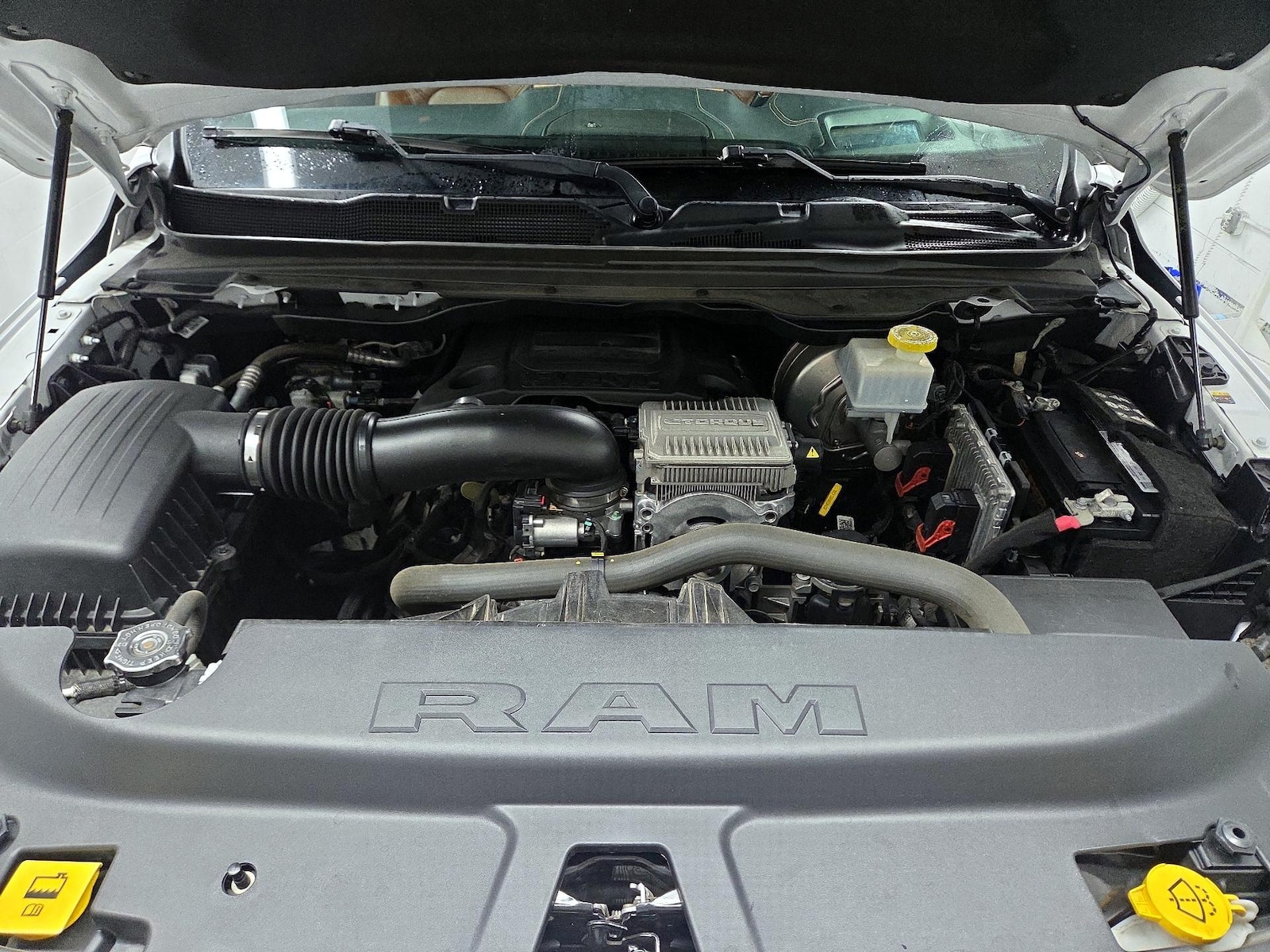 2022 RAM Ram 1500 Pickup Longhorn - Photo 21
