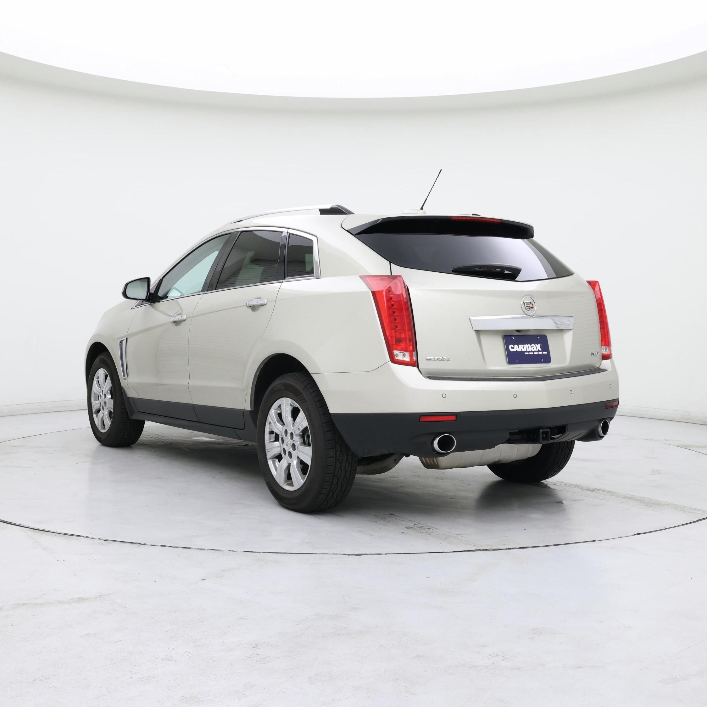 Thumbnail: 2015 Cadillac SRX - 2