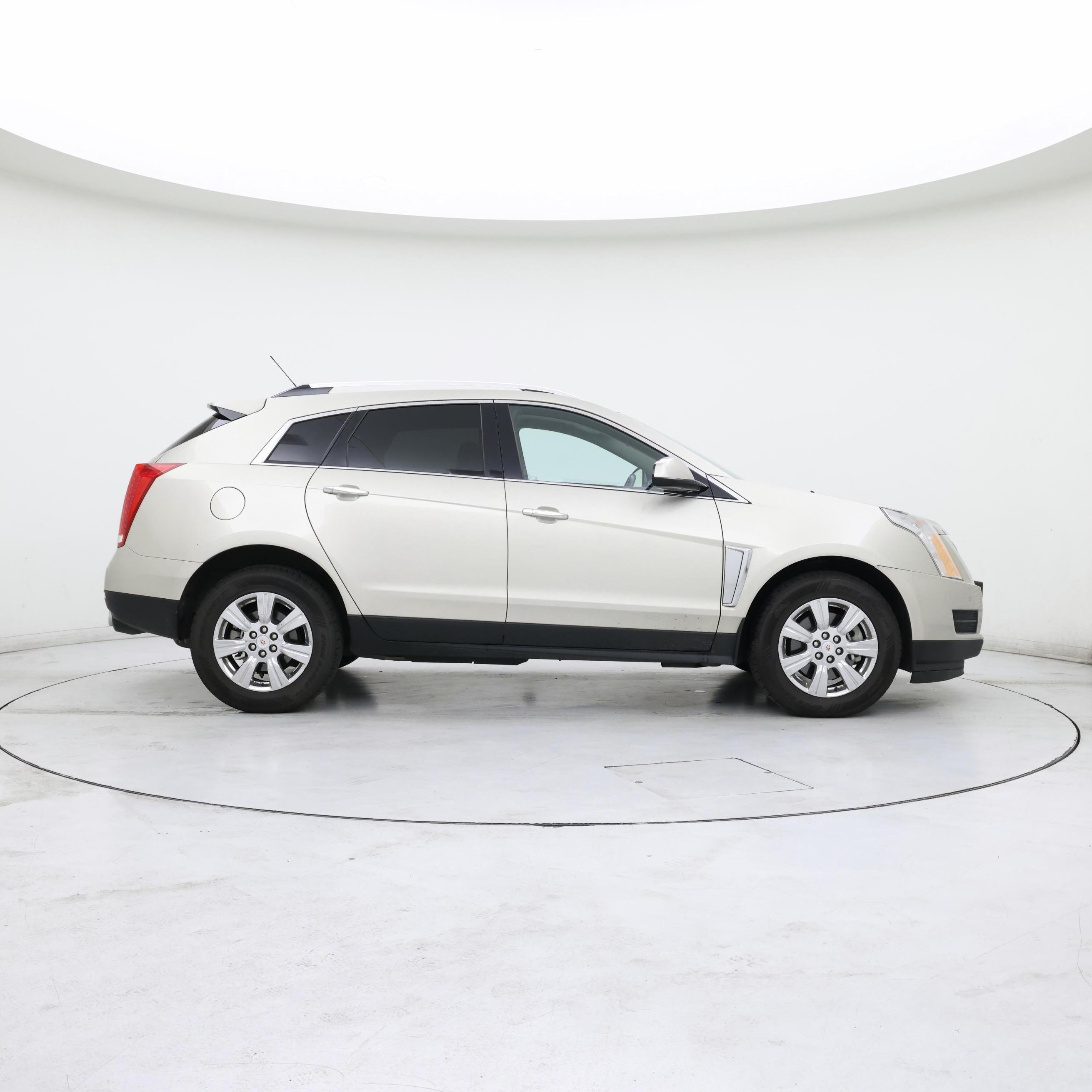 Thumbnail: 2015 Cadillac SRX - 7