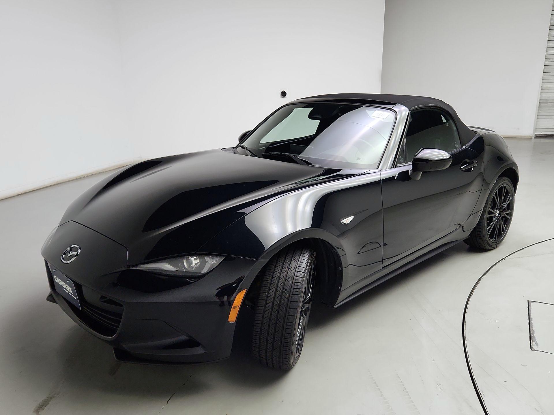 Thumbnail: 2024 Mazda MX-5 Miata - 3
