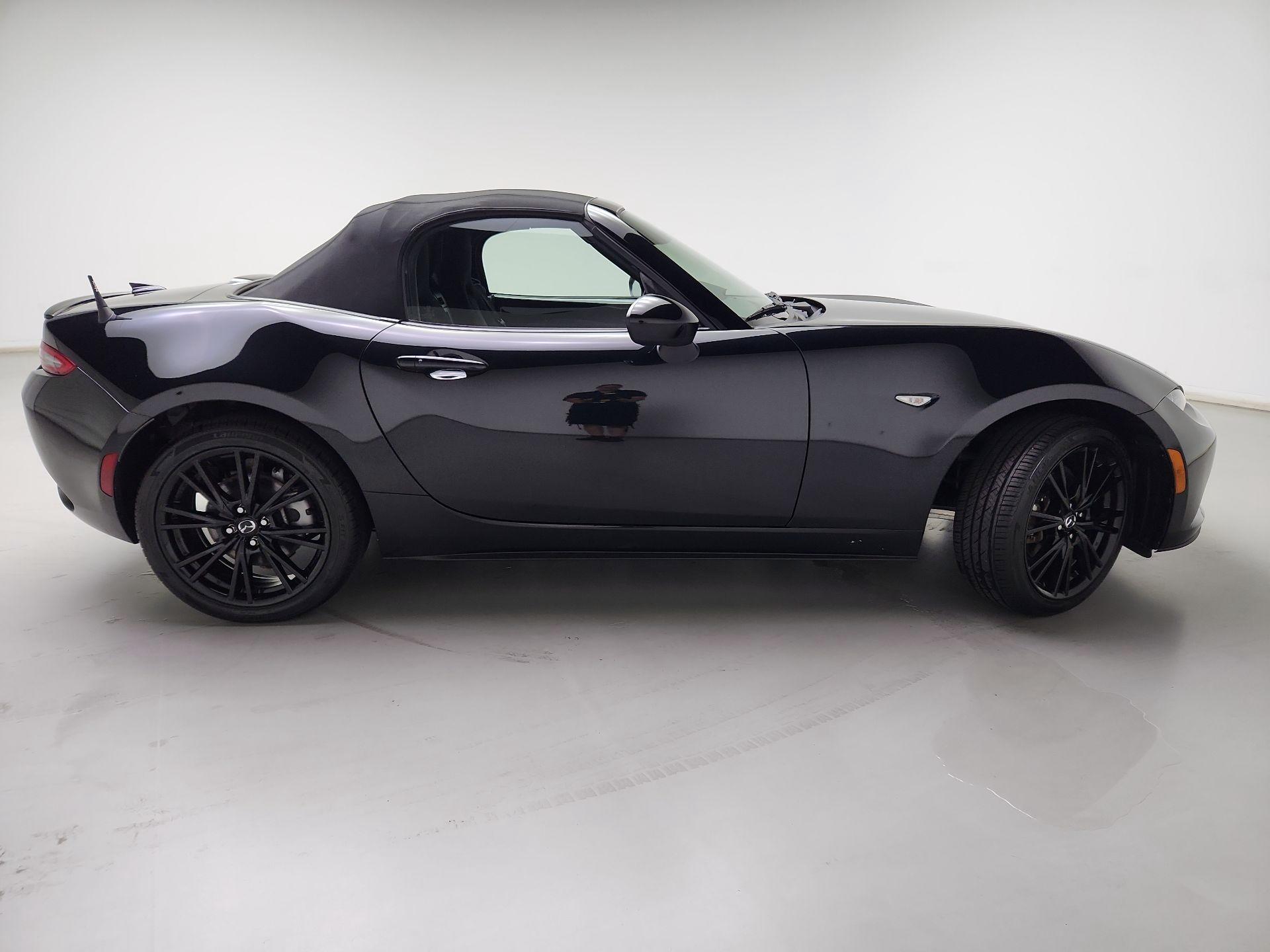 Thumbnail: 2024 Mazda MX-5 Miata - 4
