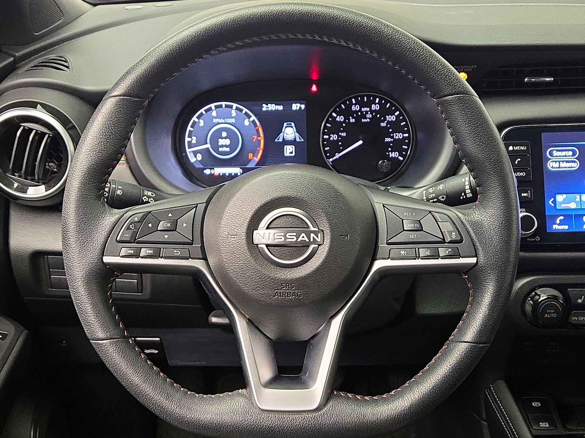 Thumbnail: 2023 Nissan Kicks - 10