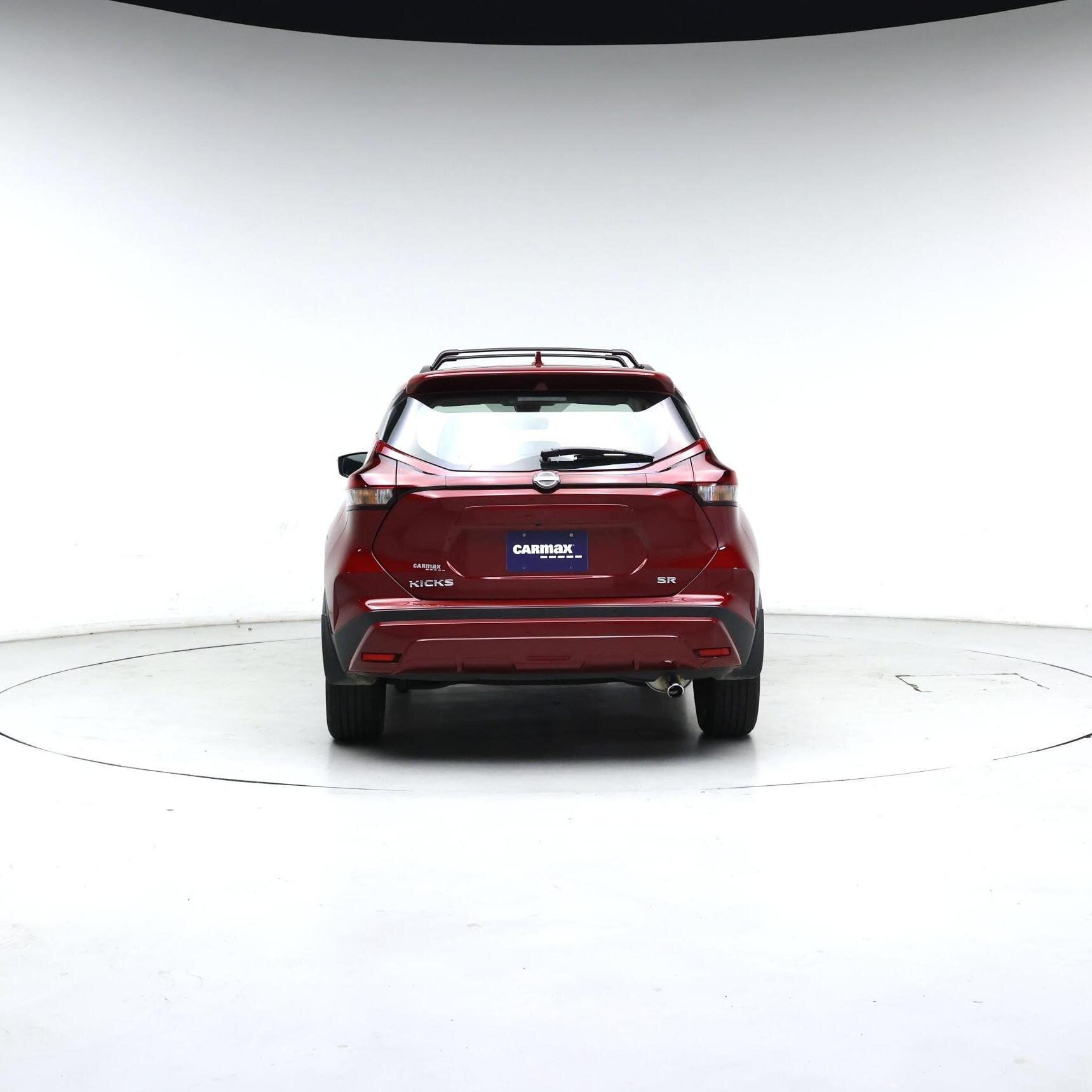 Thumbnail: 2023 Nissan Kicks - 2