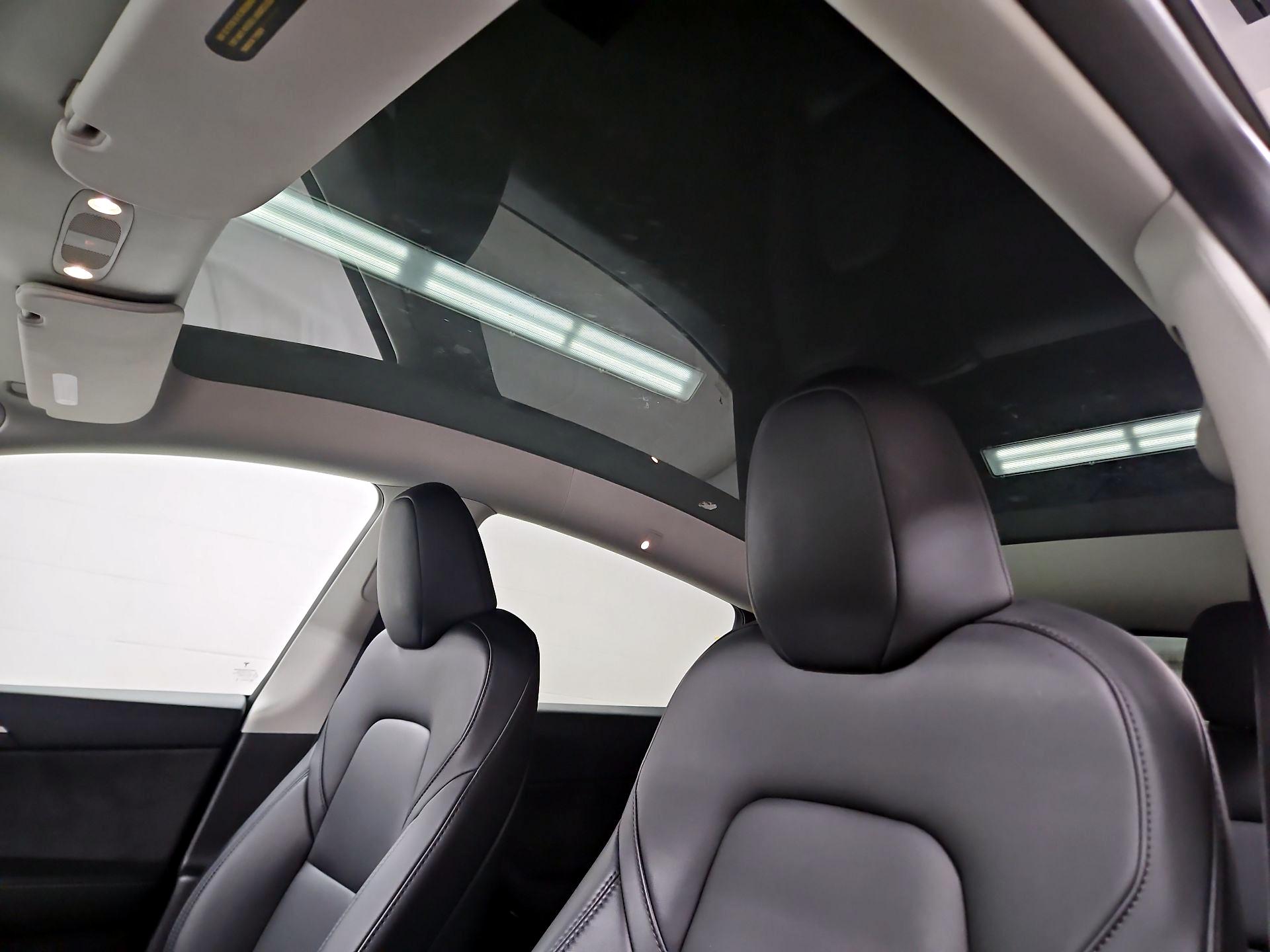 Thumbnail: 2023 Tesla Model Y - 18