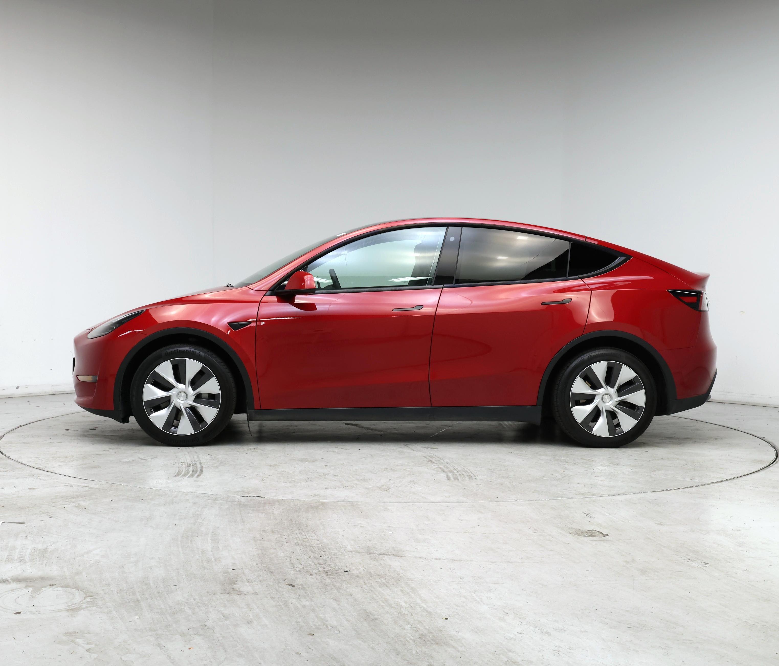 Thumbnail: 2023 Tesla Model Y - 3