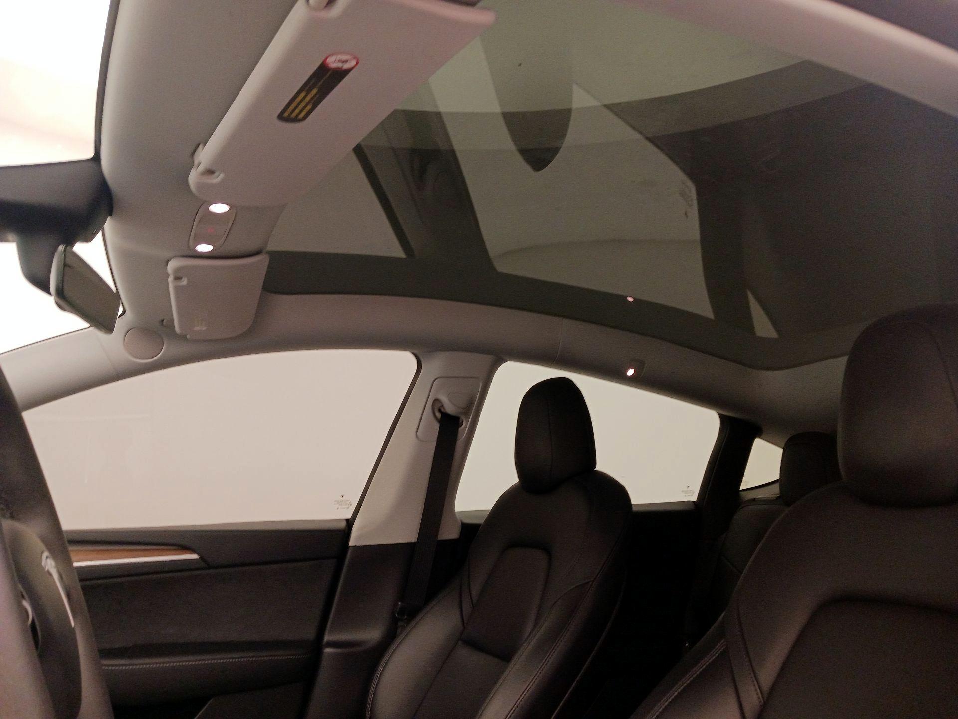 Thumbnail: 2022 Tesla Model Y - 19