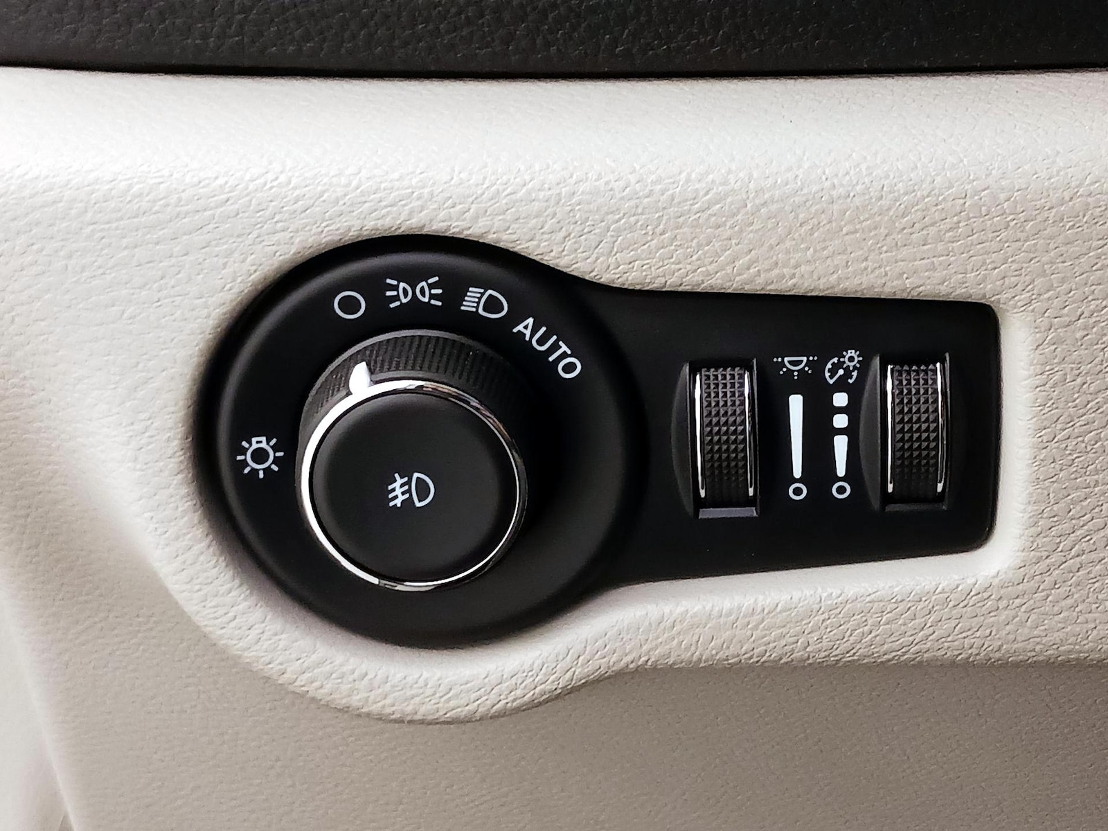 2022 Chrysler Pacifica Touring L - Photo 14
