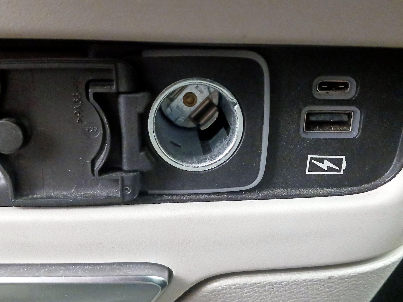 2022 Chrysler Pacifica Touring L - Photo 19
