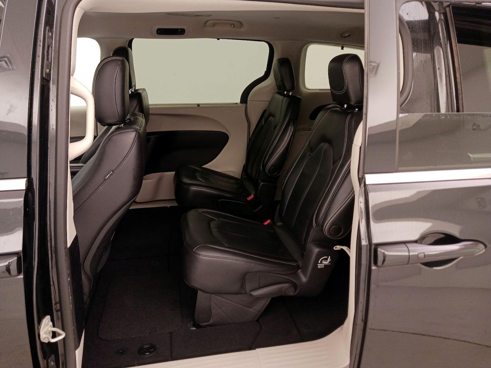 2022 Chrysler Pacifica Touring L - Photo 20