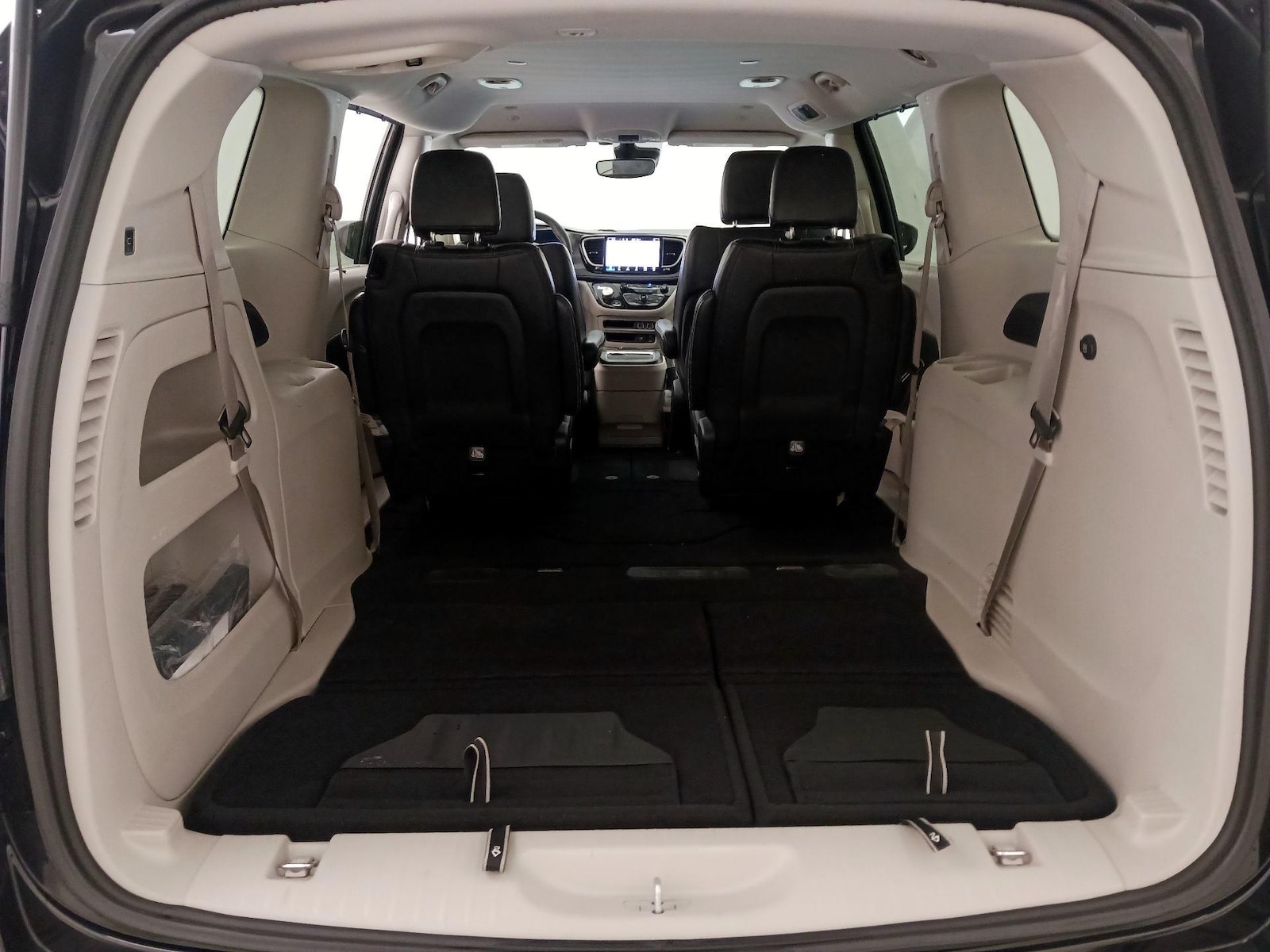 2022 Chrysler Pacifica Touring L - Photo 23