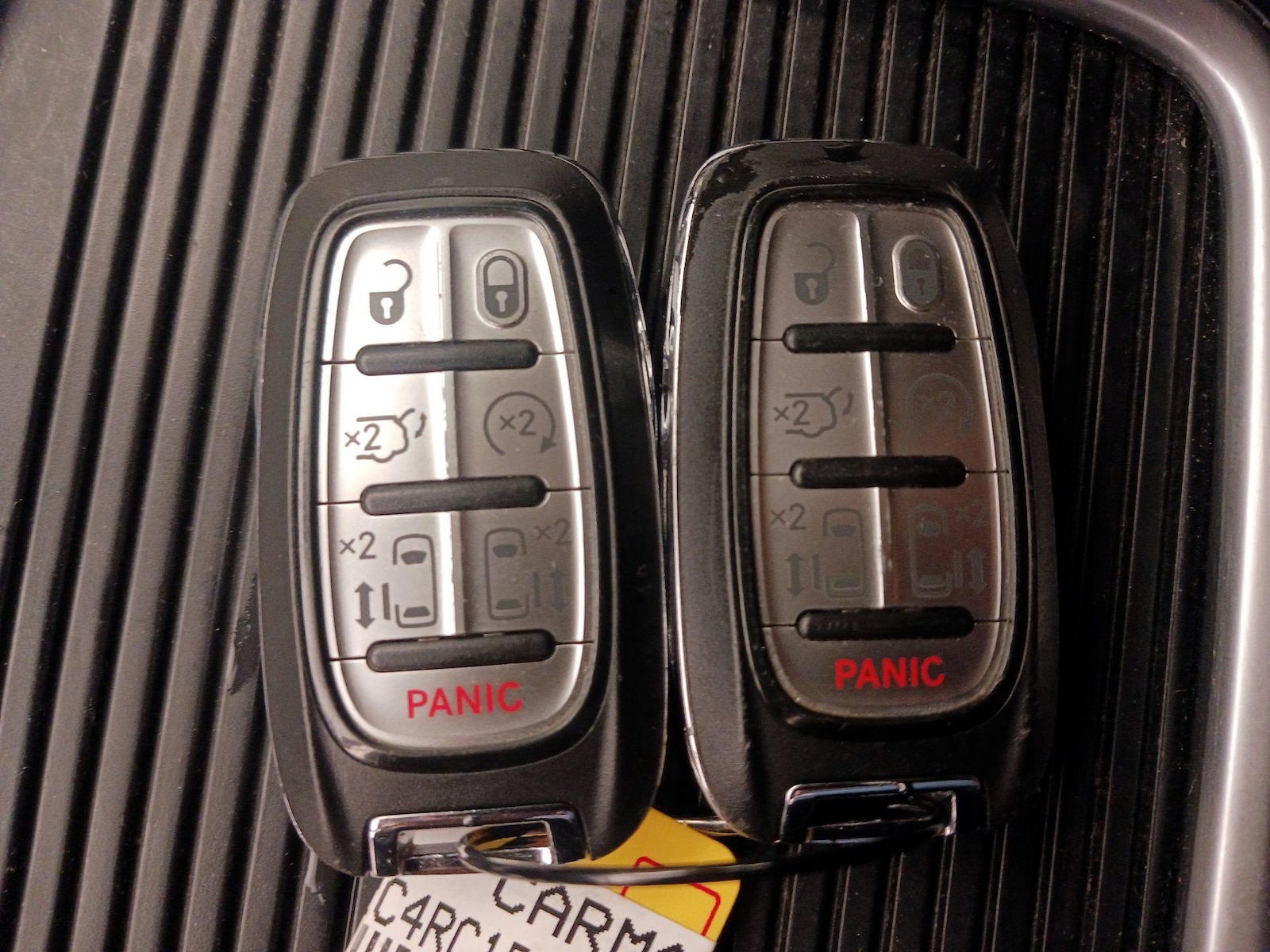 2022 Chrysler Pacifica Touring L - Photo 25