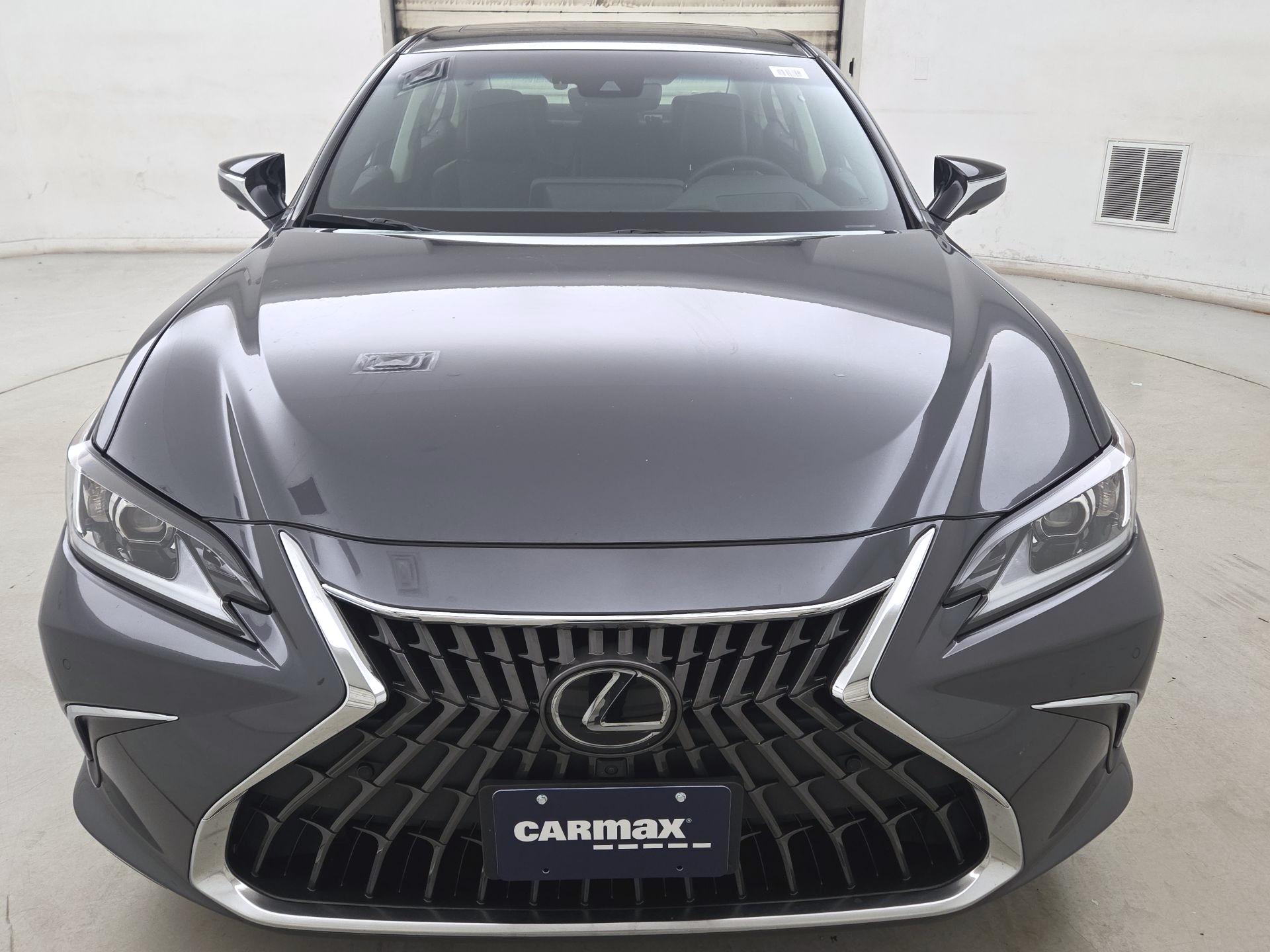 Thumbnail: 2024 Lexus ES - 2