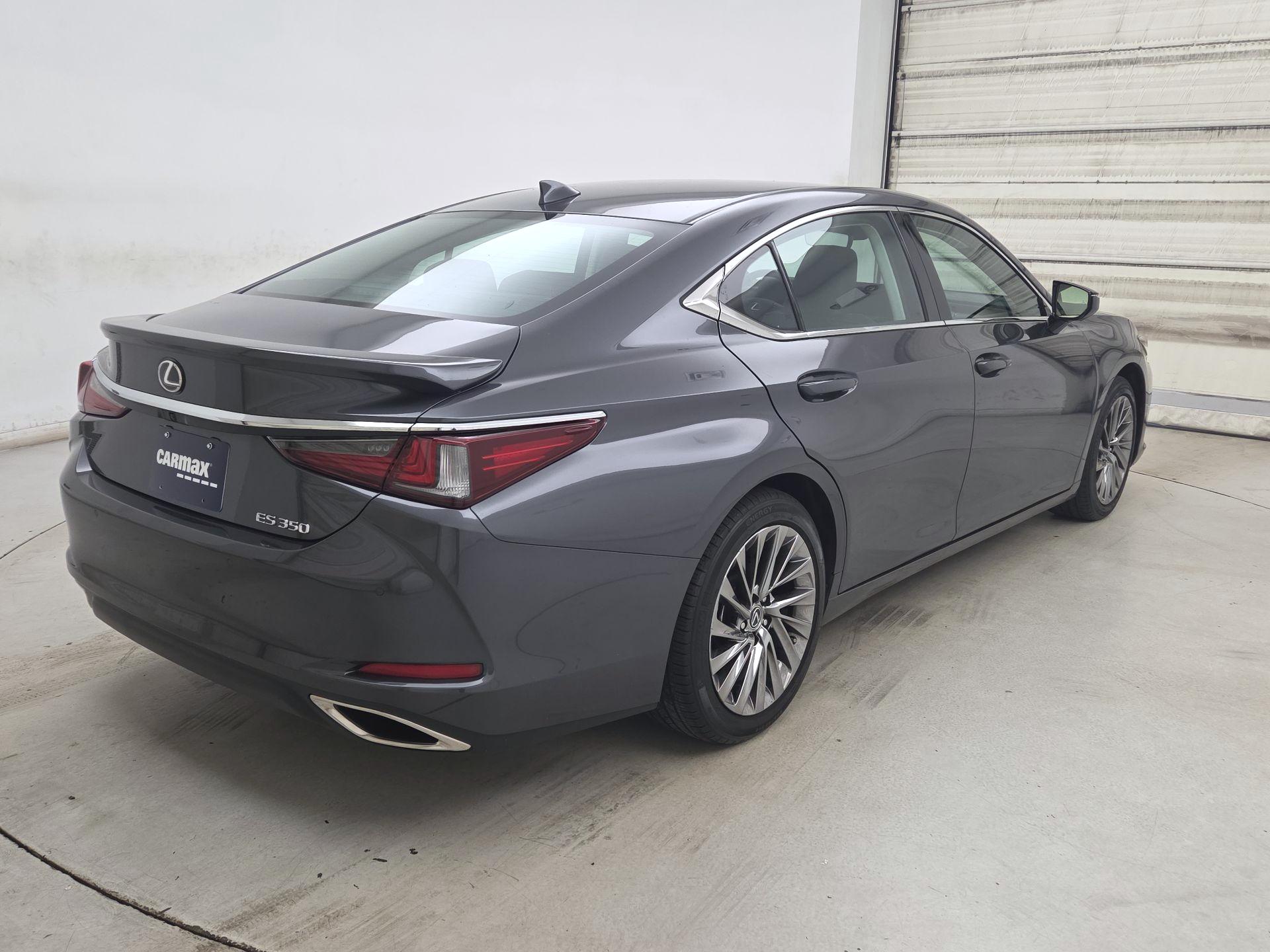 Thumbnail: 2024 Lexus ES - 5
