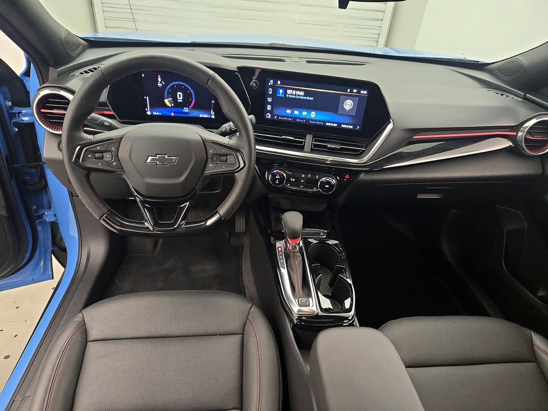 Thumbnail: 2024 Chevrolet Trax - 9