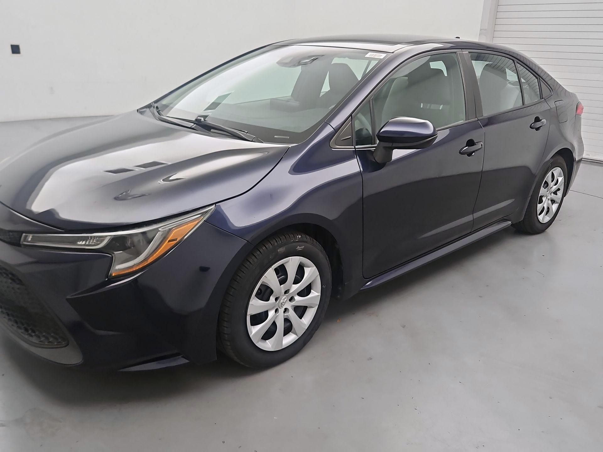 Thumbnail: 2022 Toyota Corolla - 3