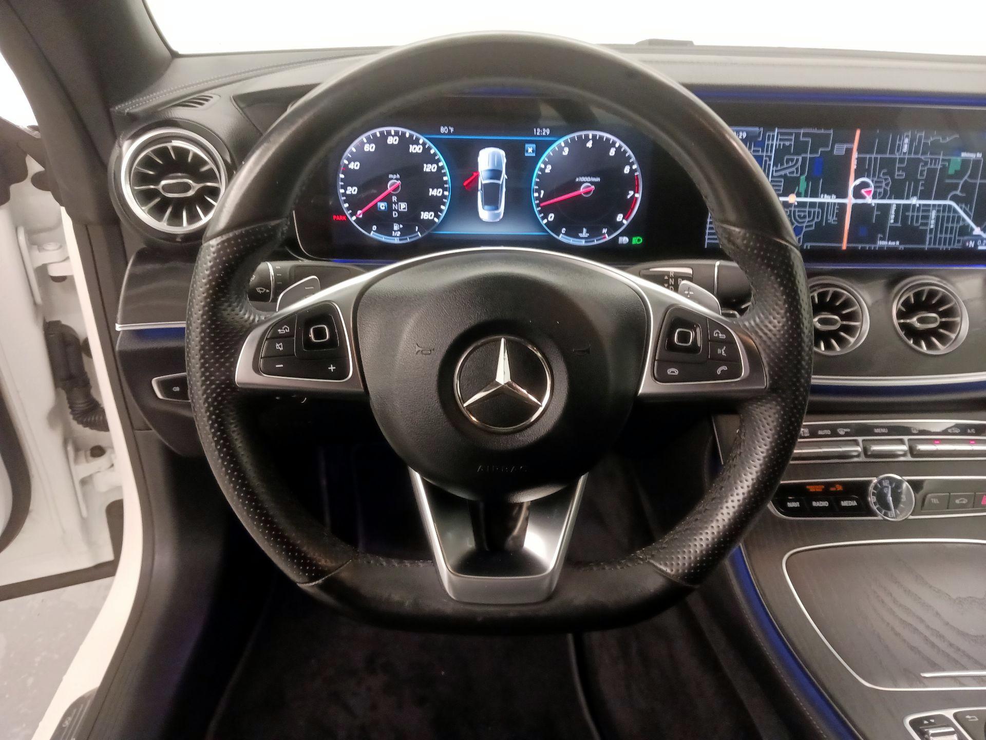 Thumbnail: 2018 Mercedes-Benz E-Class - 10