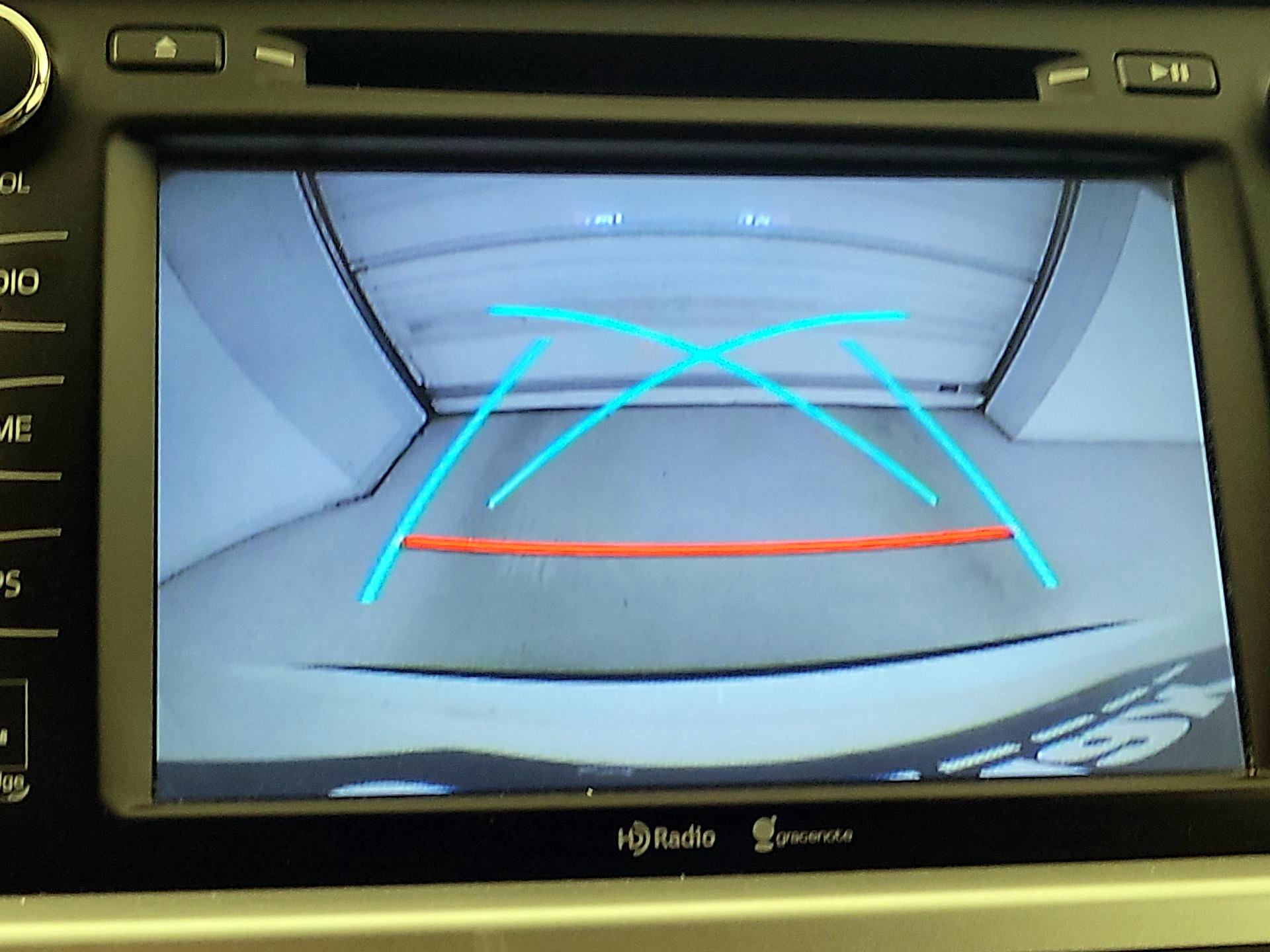 Thumbnail: 2015 Toyota Highlander - 14