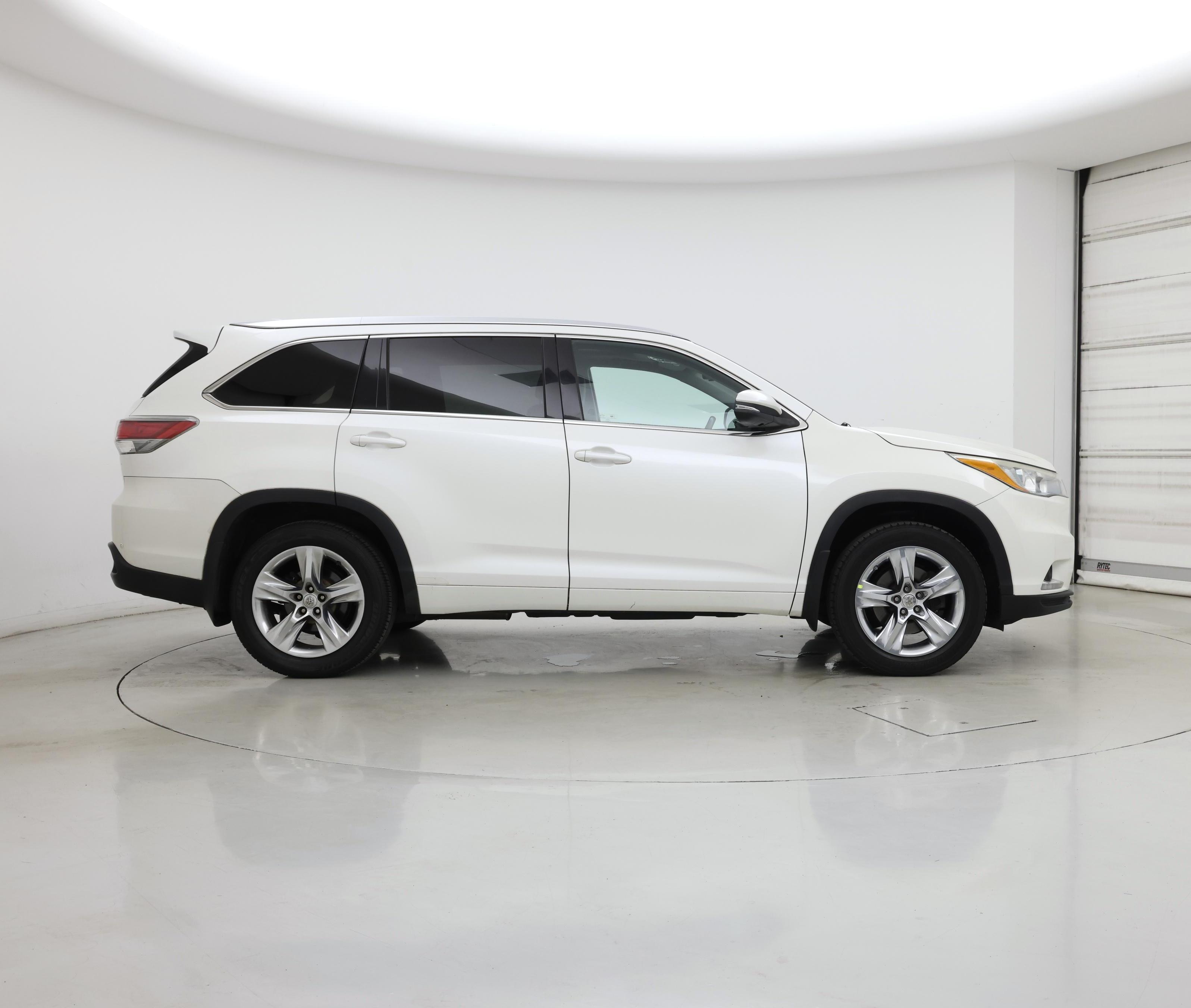 Thumbnail: 2015 Toyota Highlander - 7