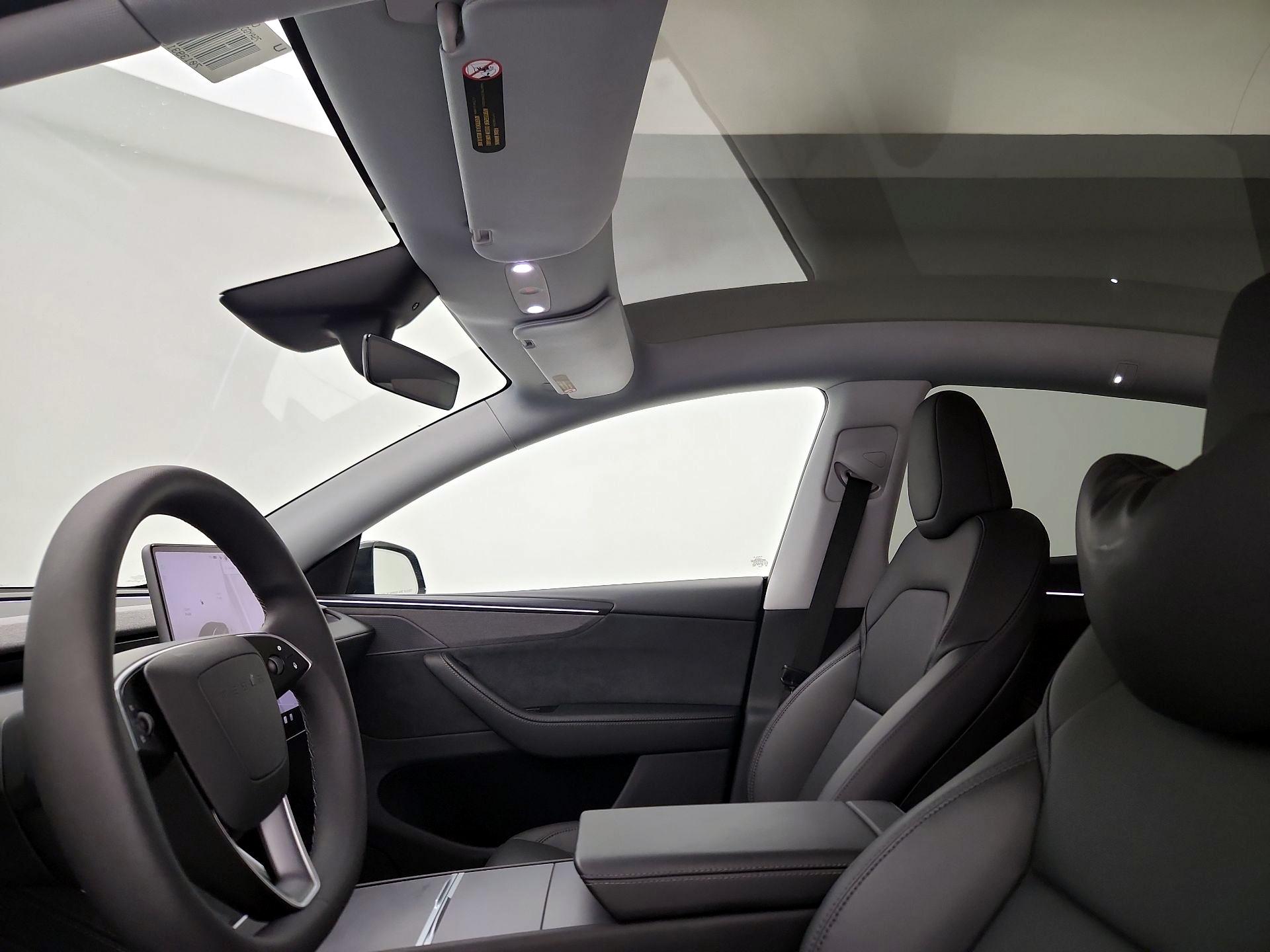 Thumbnail: 2026 Tesla Model Y - 19