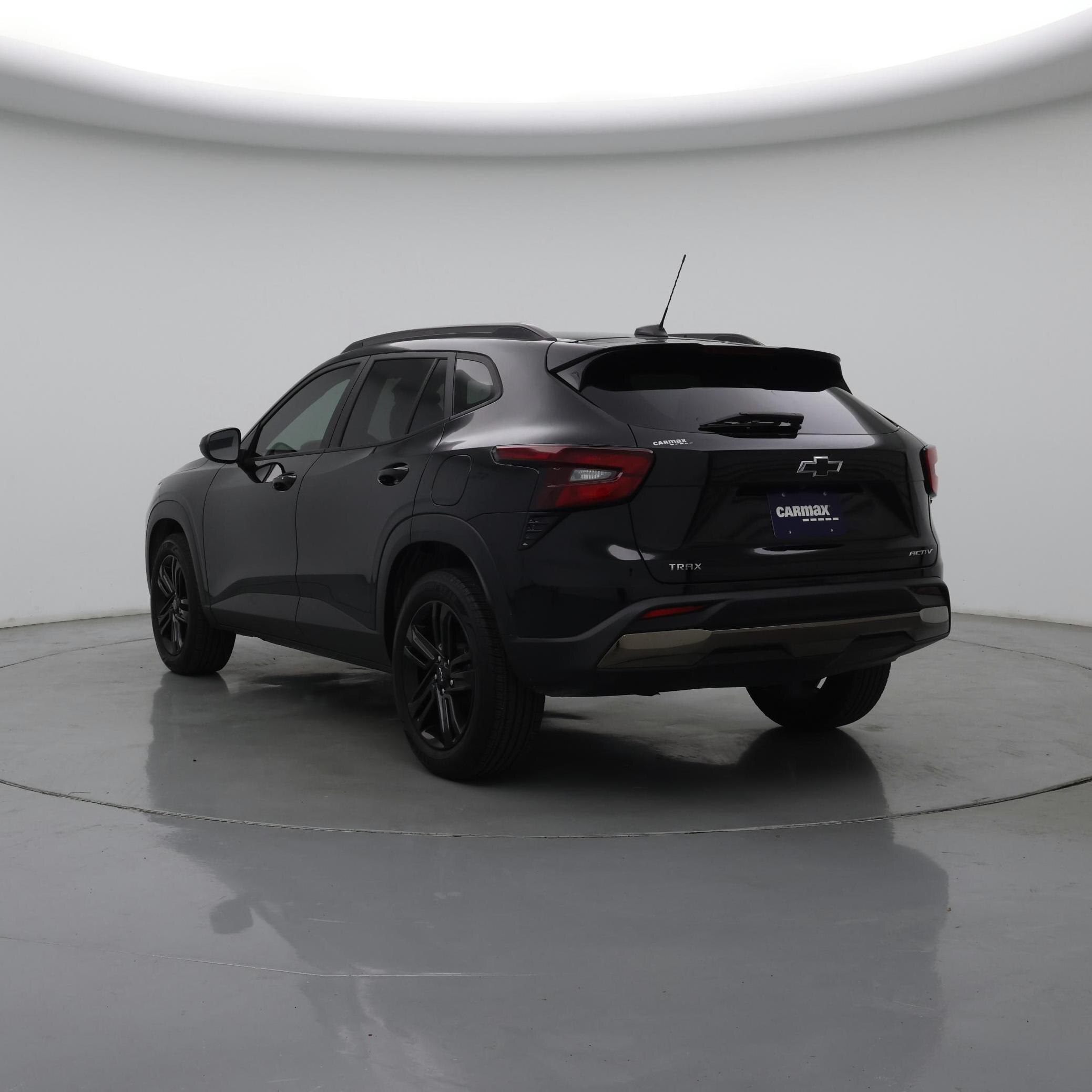 Thumbnail: 2025 Chevrolet Trax - 2