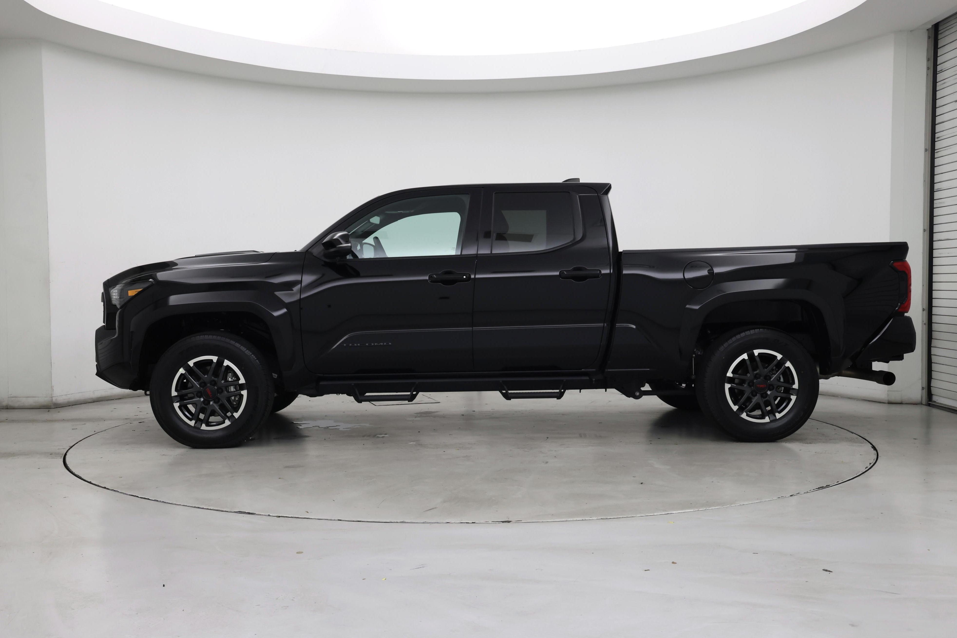 Thumbnail: 2025 Toyota Tacoma - 3