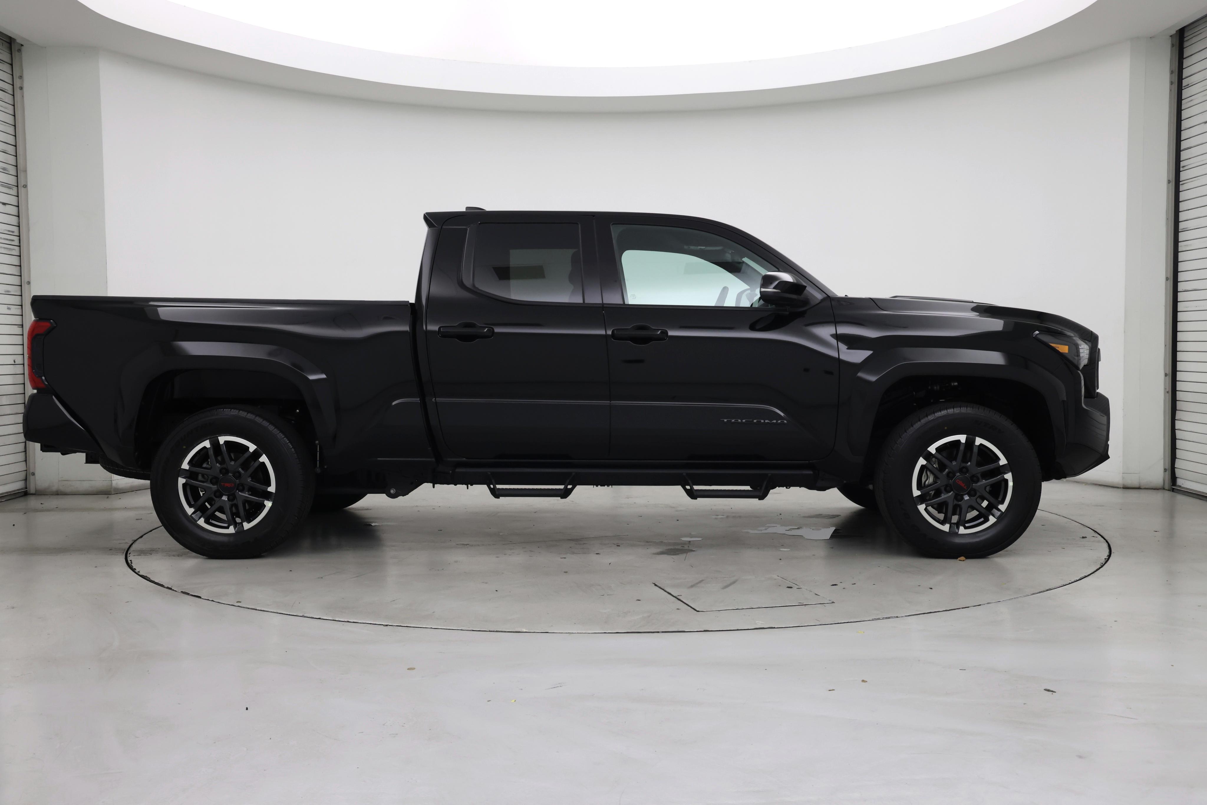 Thumbnail: 2025 Toyota Tacoma - 7