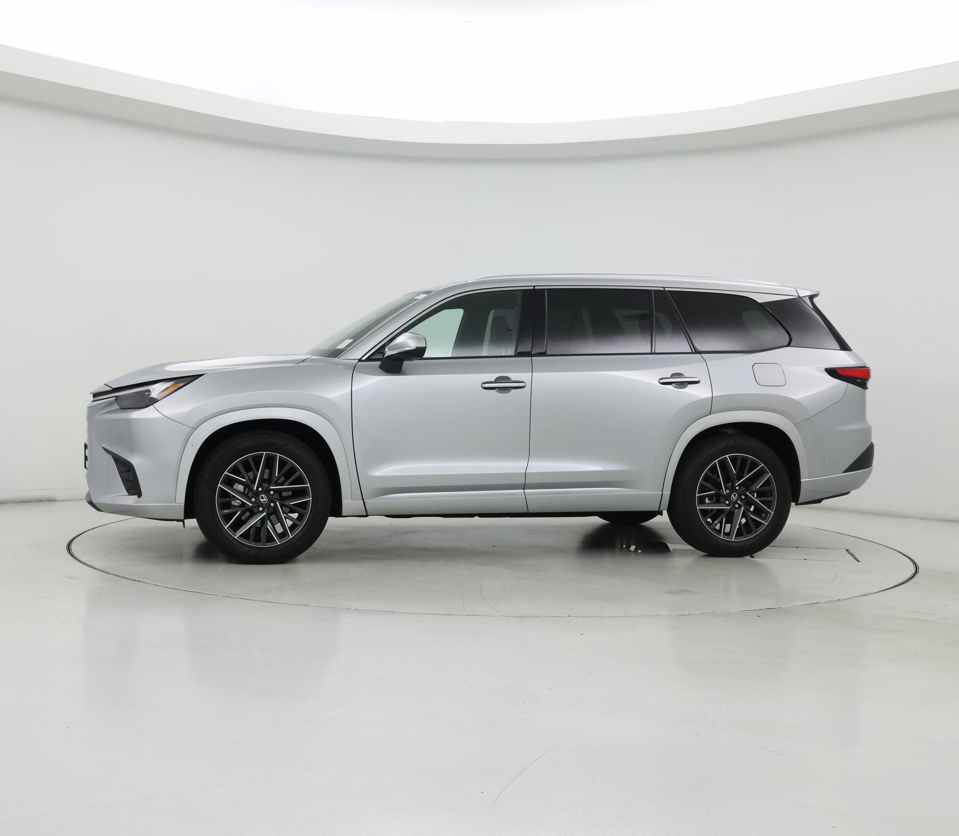 Thumbnail: 2026 Lexus TX - 3
