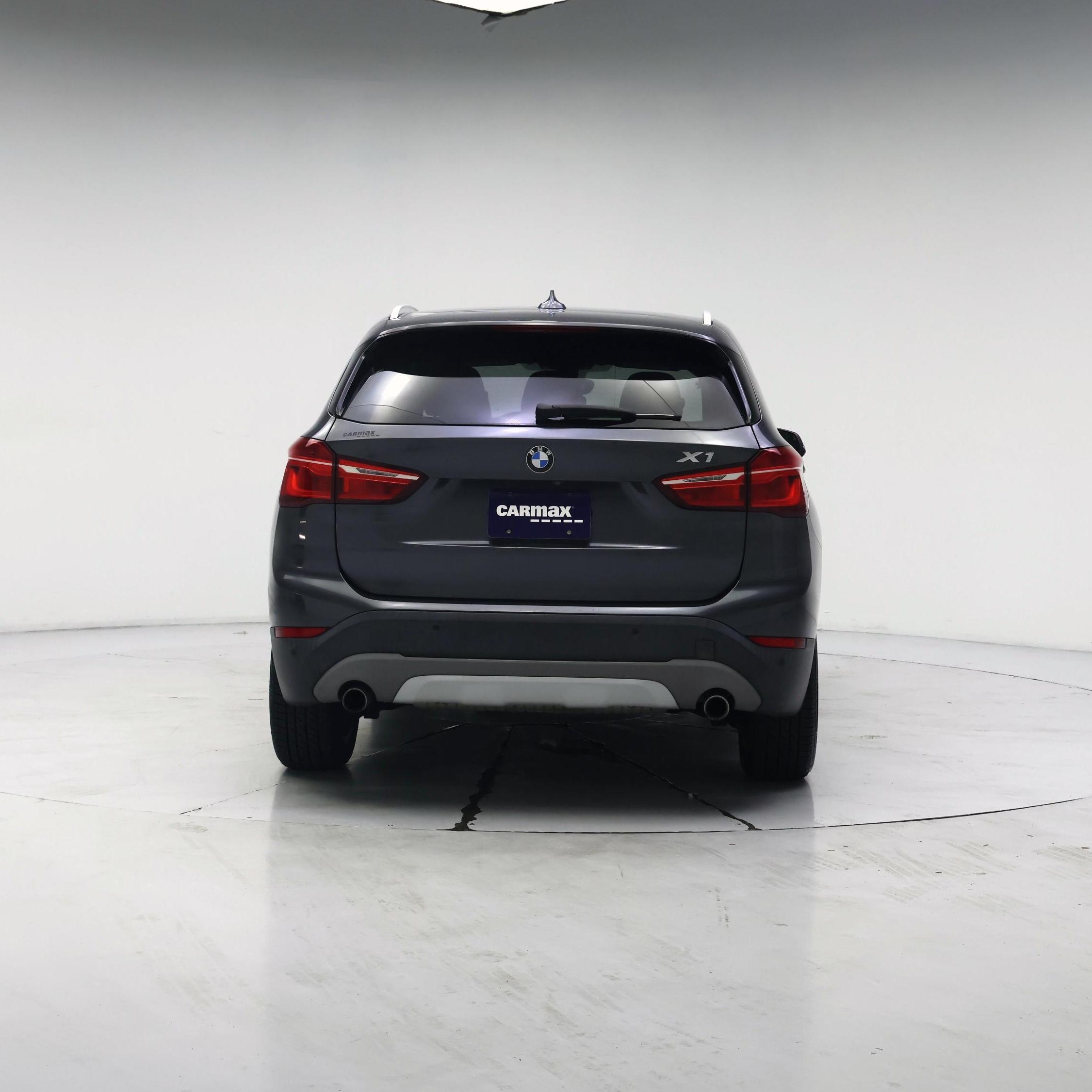 Thumbnail: 2017 BMW X1 - 6