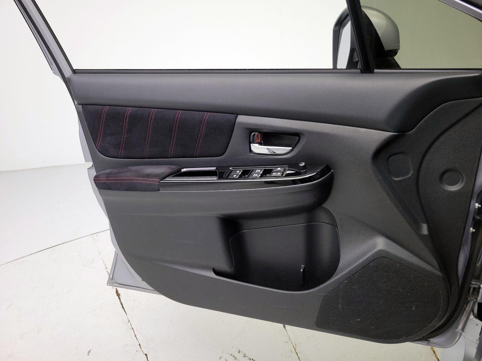 2020 Subaru WRX STI Base - Photo 13