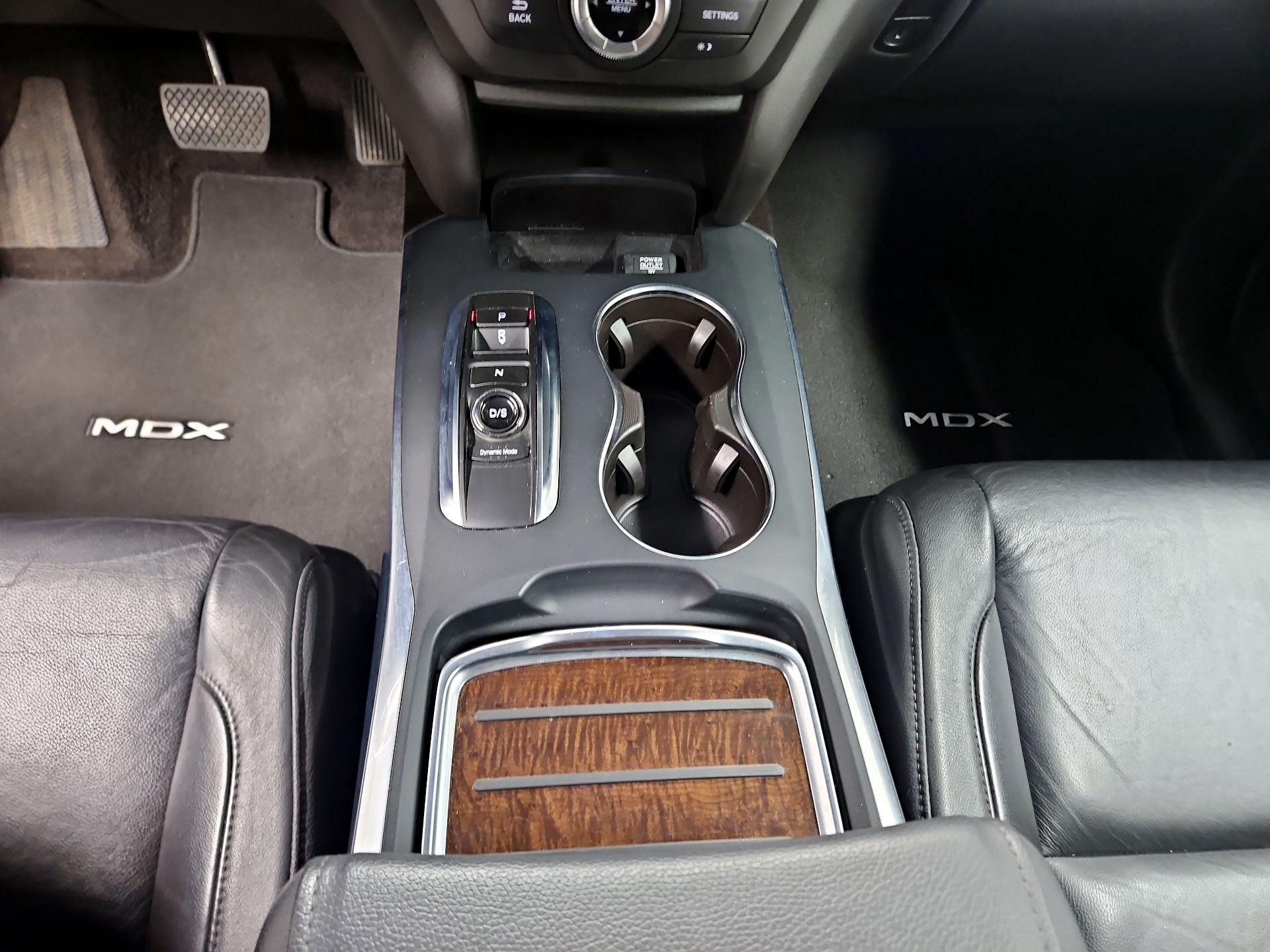 Thumbnail: 2018 Acura MDX - 17