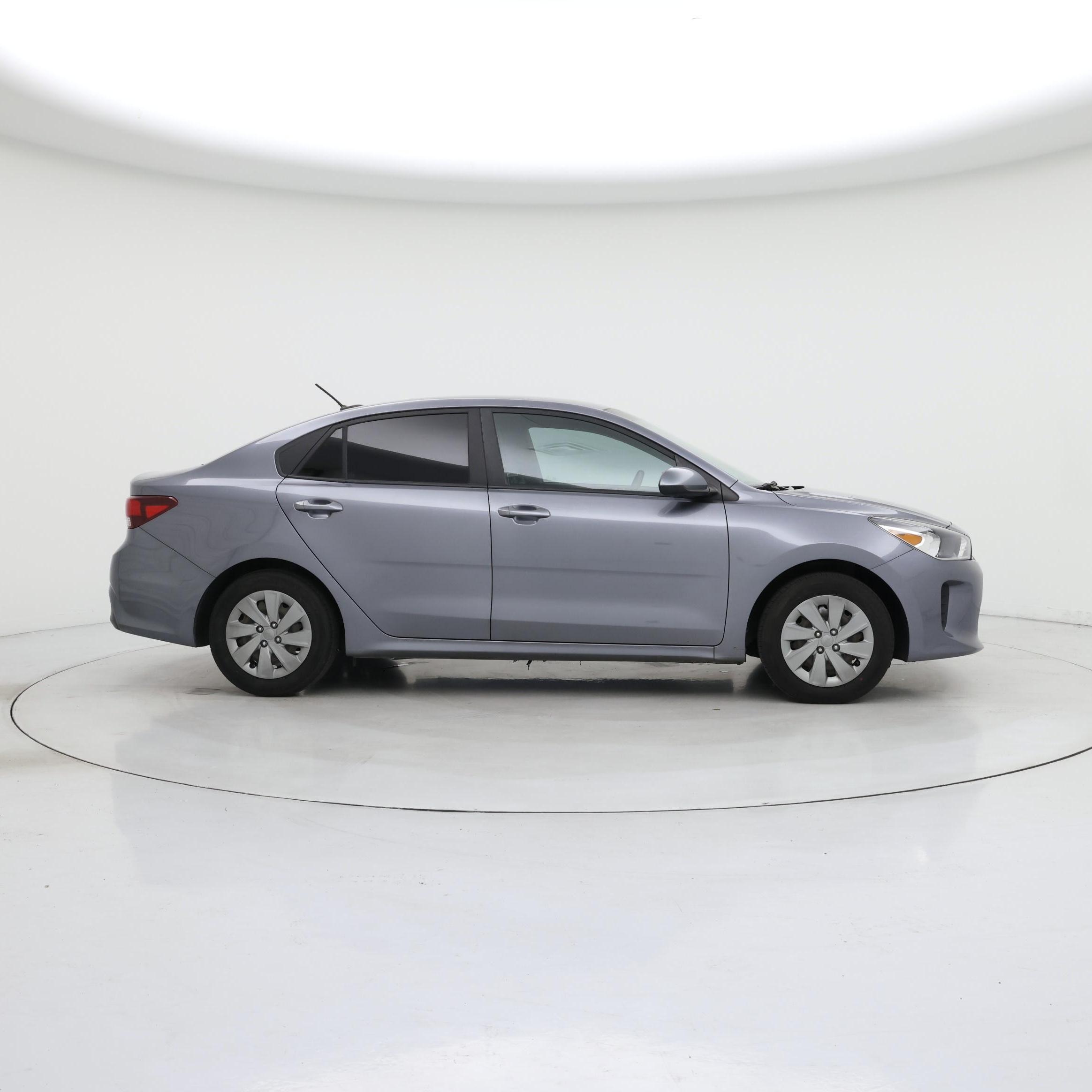 Thumbnail: 2020 Kia Rio - 7