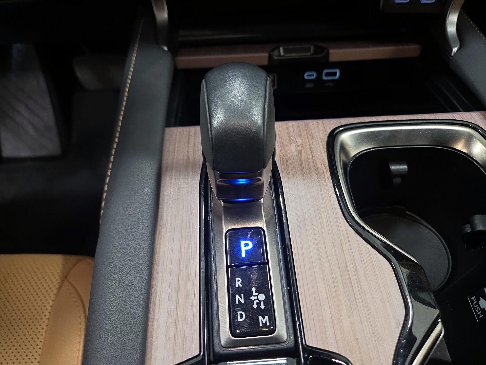 Thumbnail: 2024 Lexus RX - 17