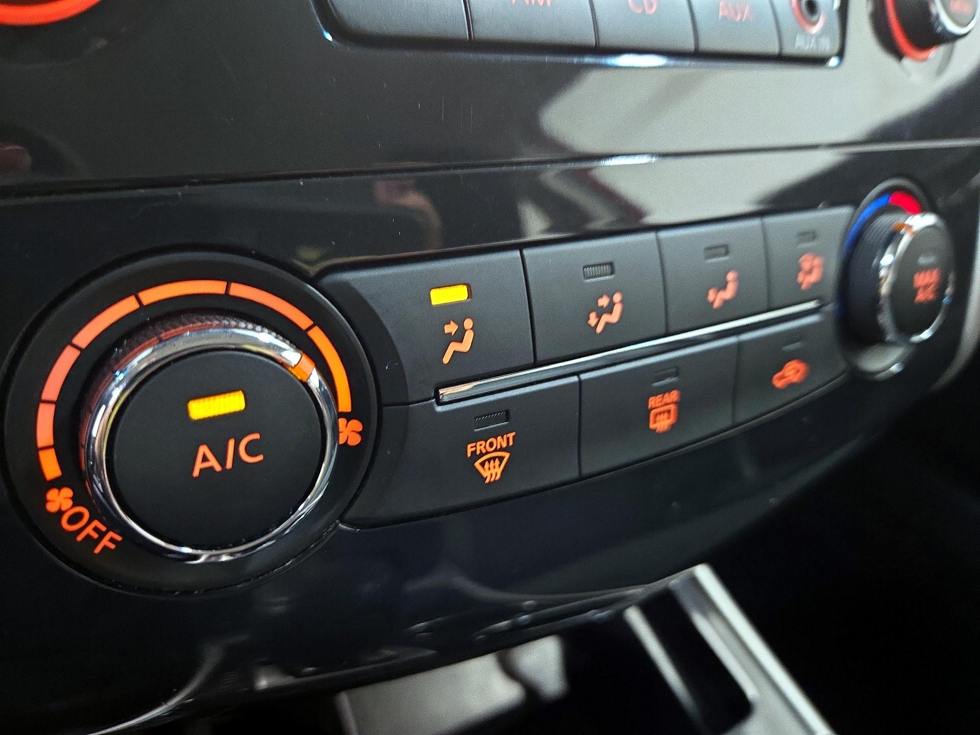 Thumbnail: 2014 Nissan Altima - 15