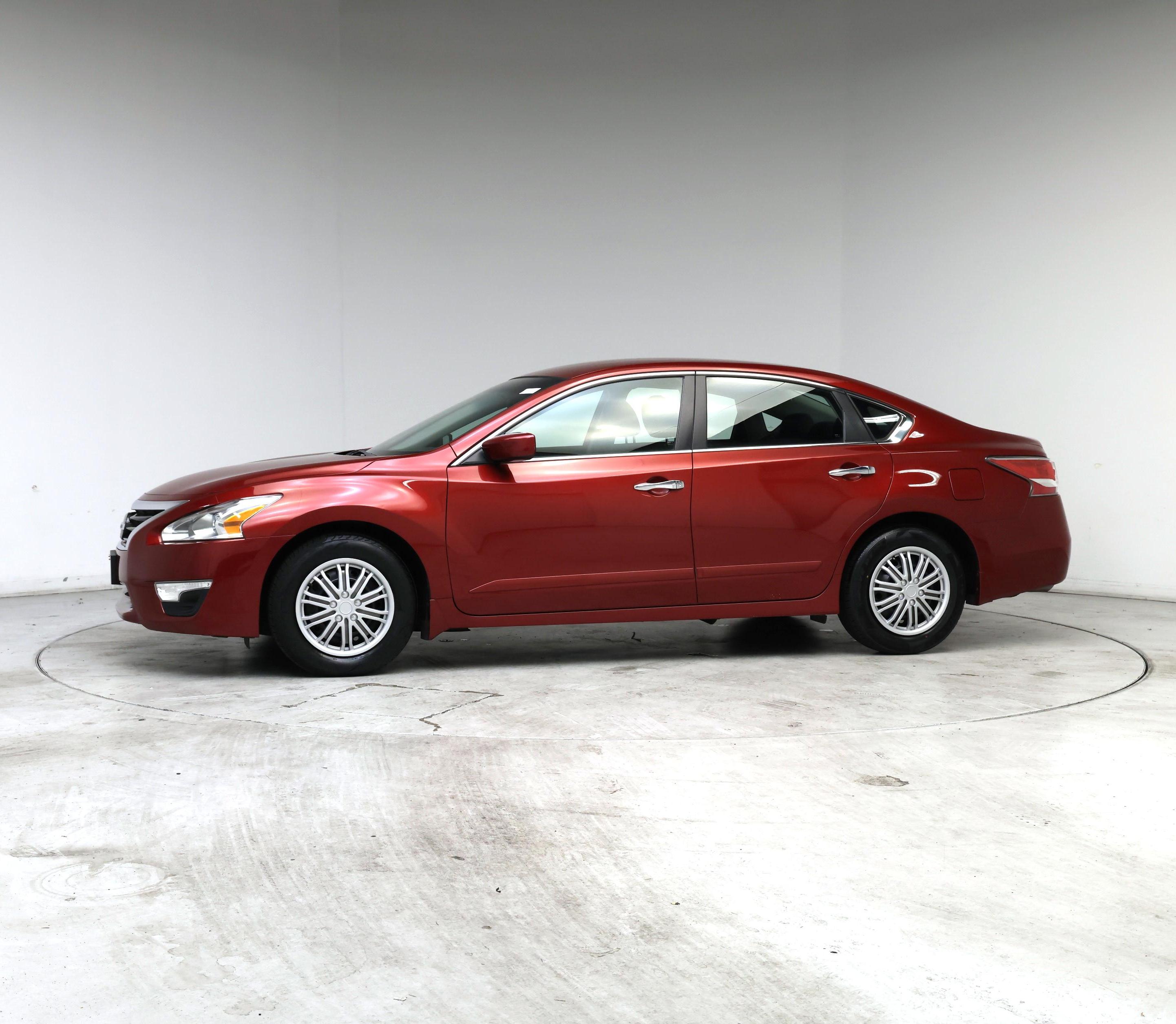 Thumbnail: 2014 Nissan Altima - 3