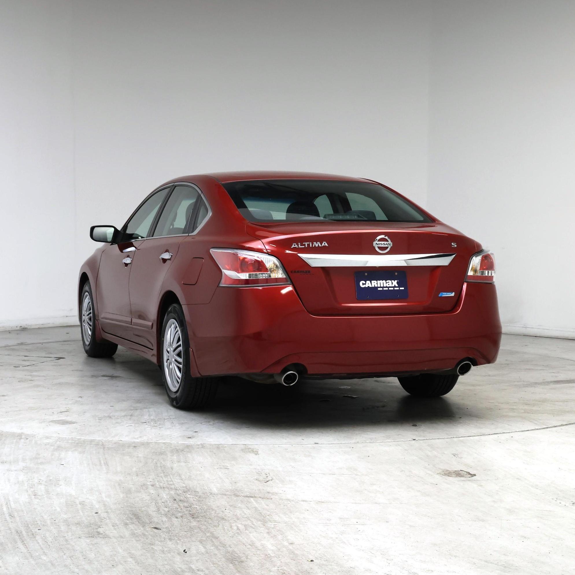 Thumbnail: 2014 Nissan Altima - 6