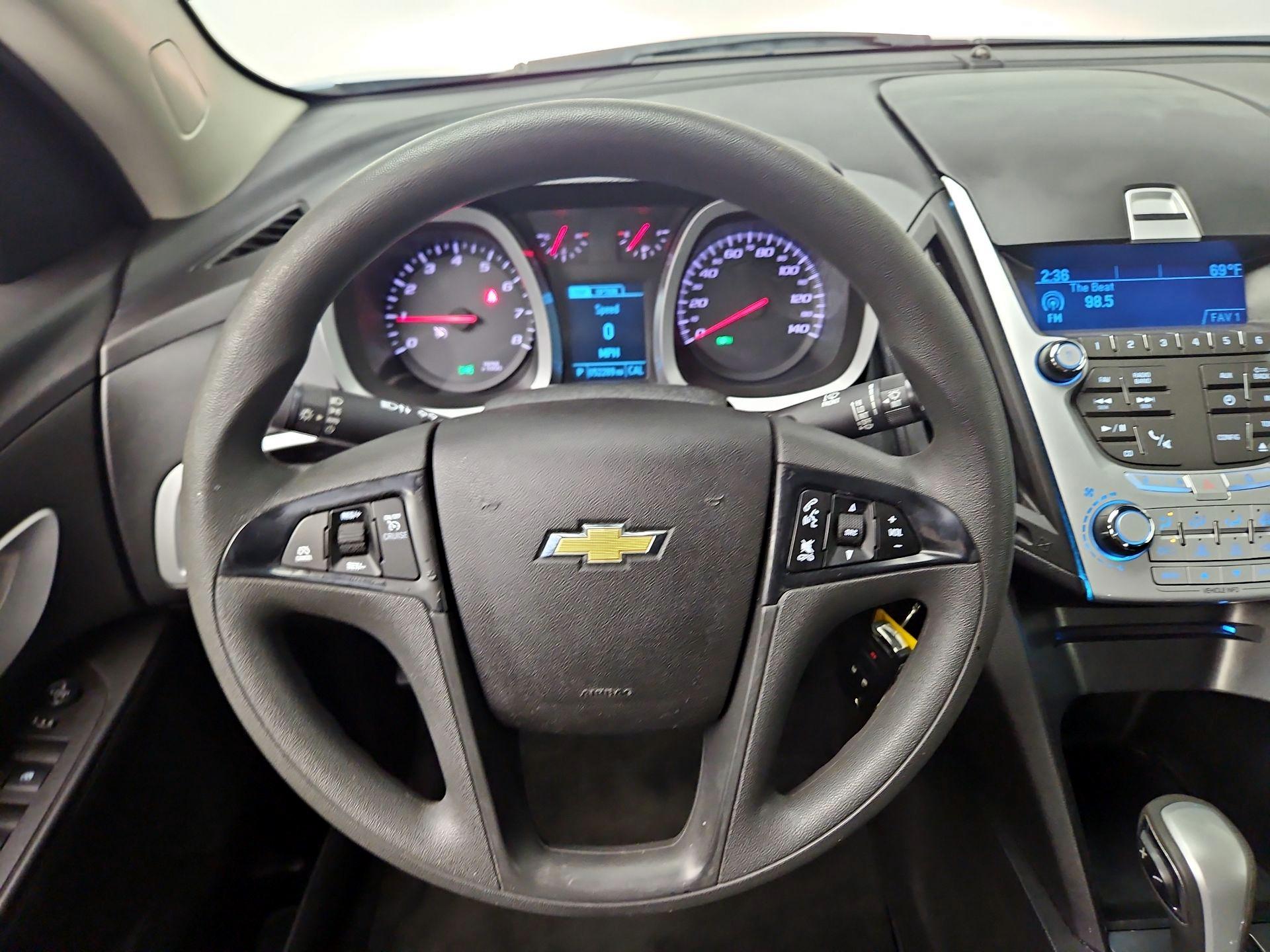 Thumbnail: 2014 Chevrolet Equinox - 10