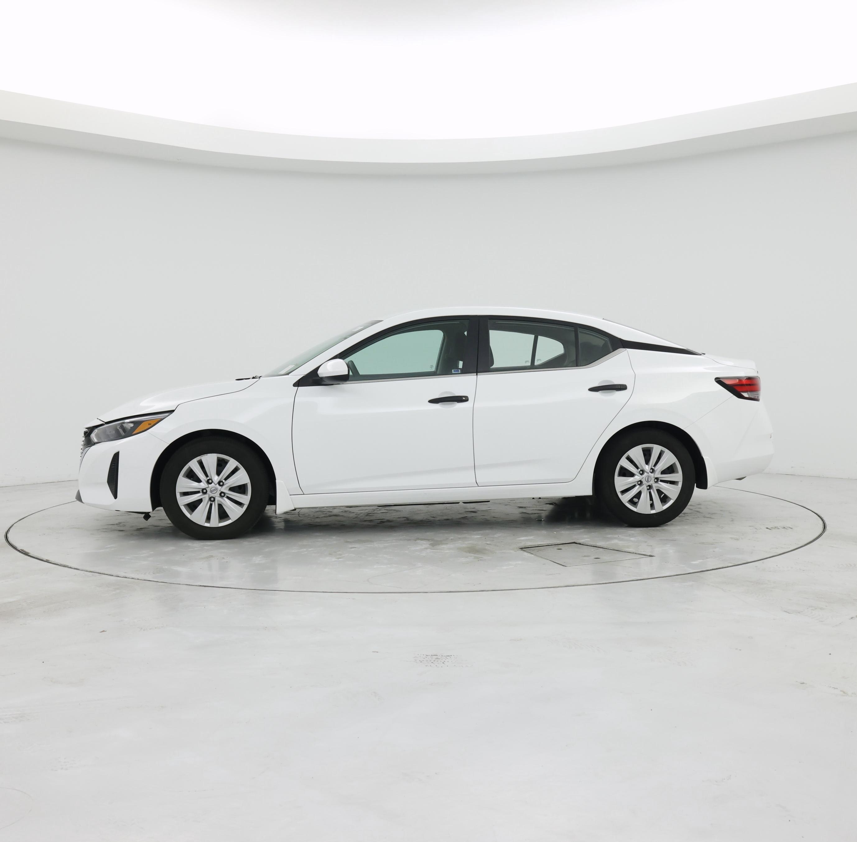 Thumbnail: 2024 Nissan Sentra - 3