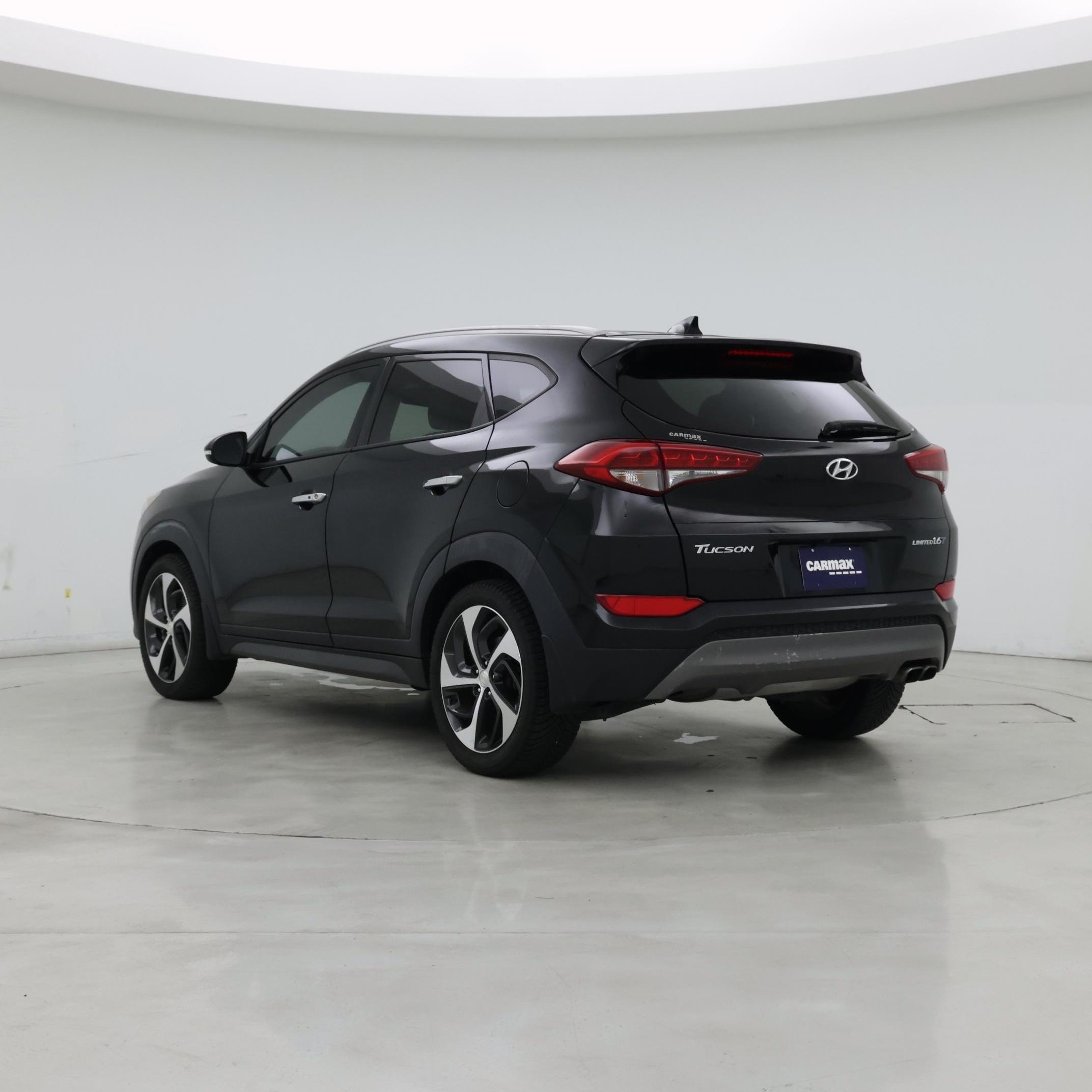 Thumbnail: 2016 Hyundai Tucson - 2