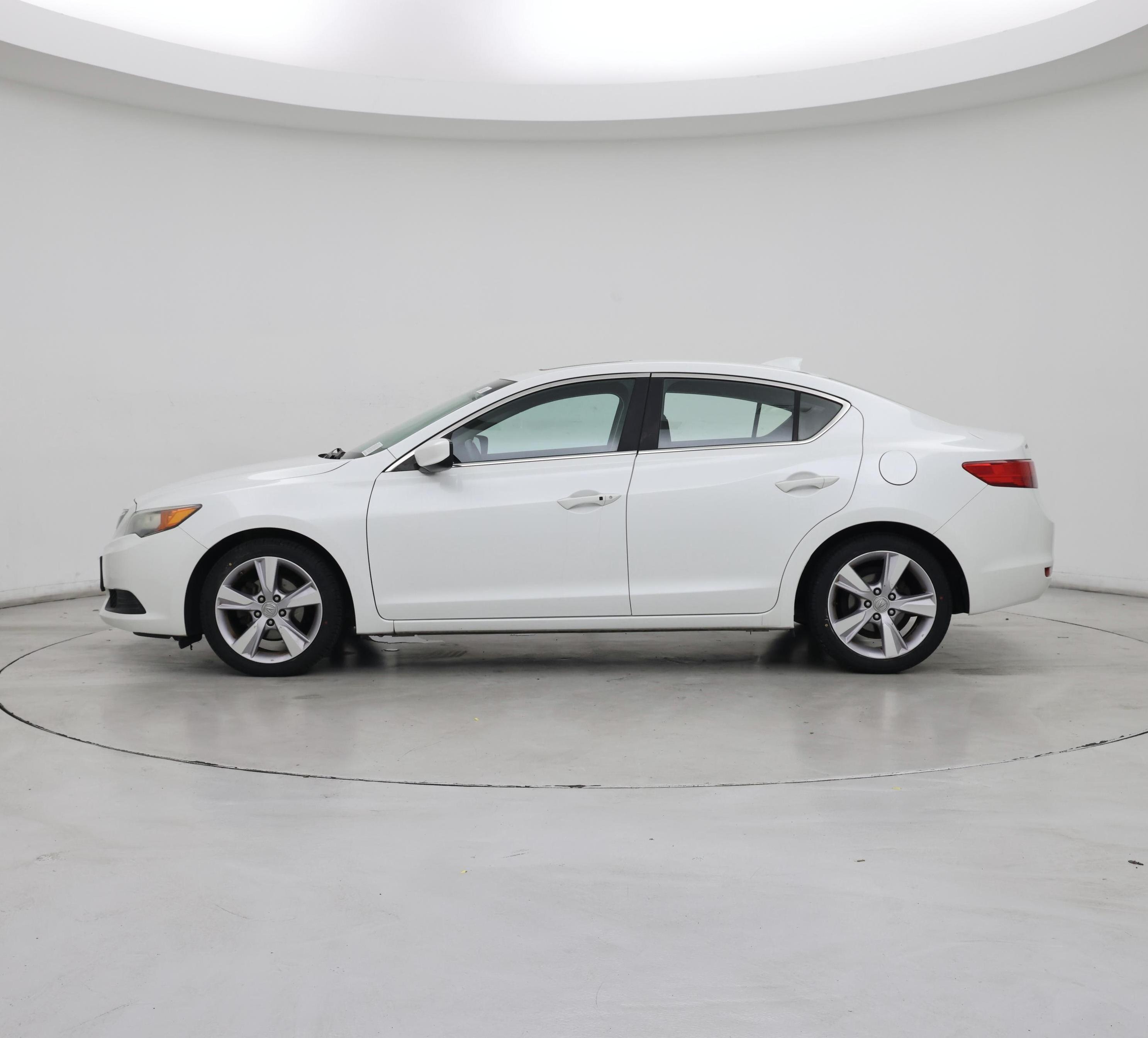 Thumbnail: 2015 Acura ILX - 3