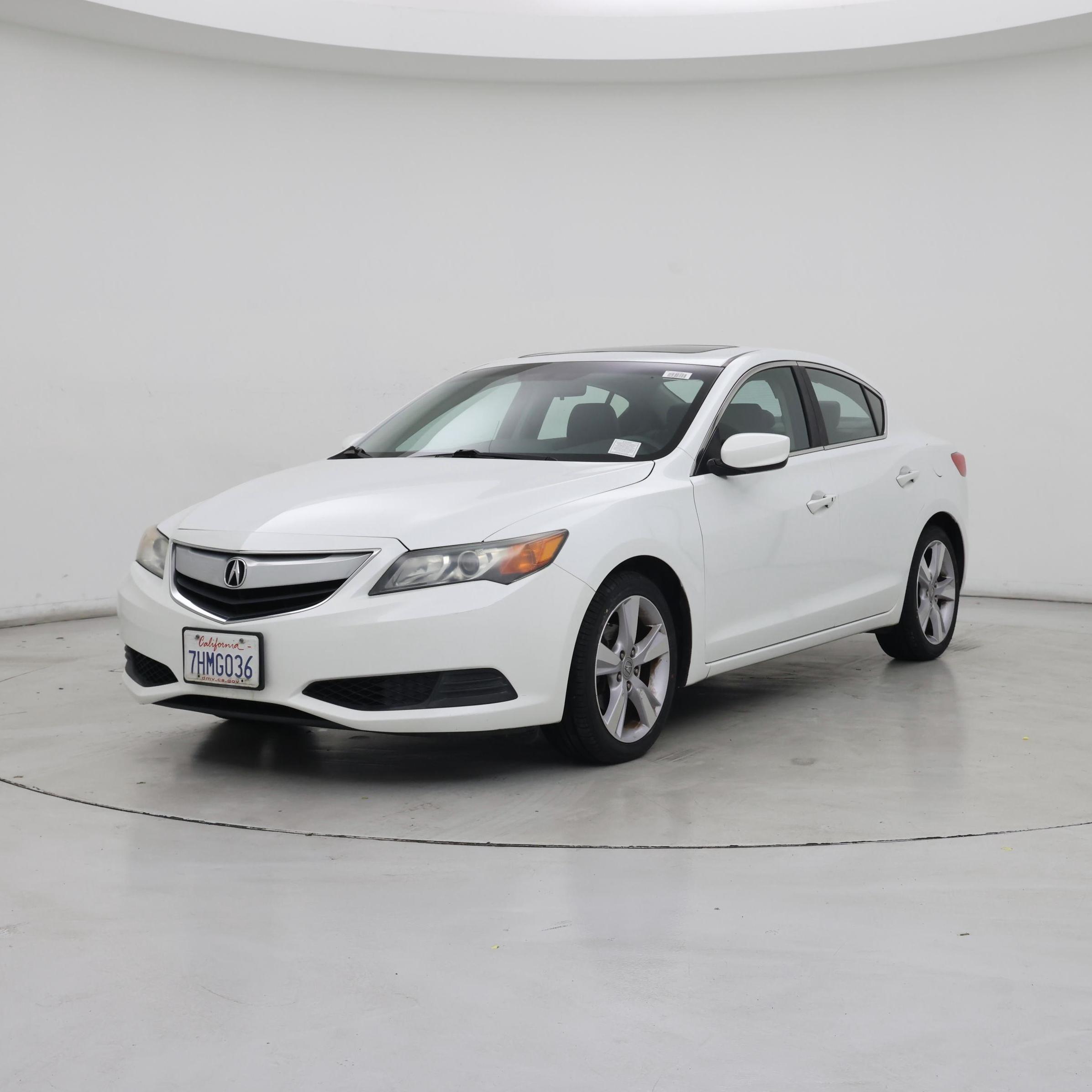 Thumbnail: 2015 Acura ILX - 4