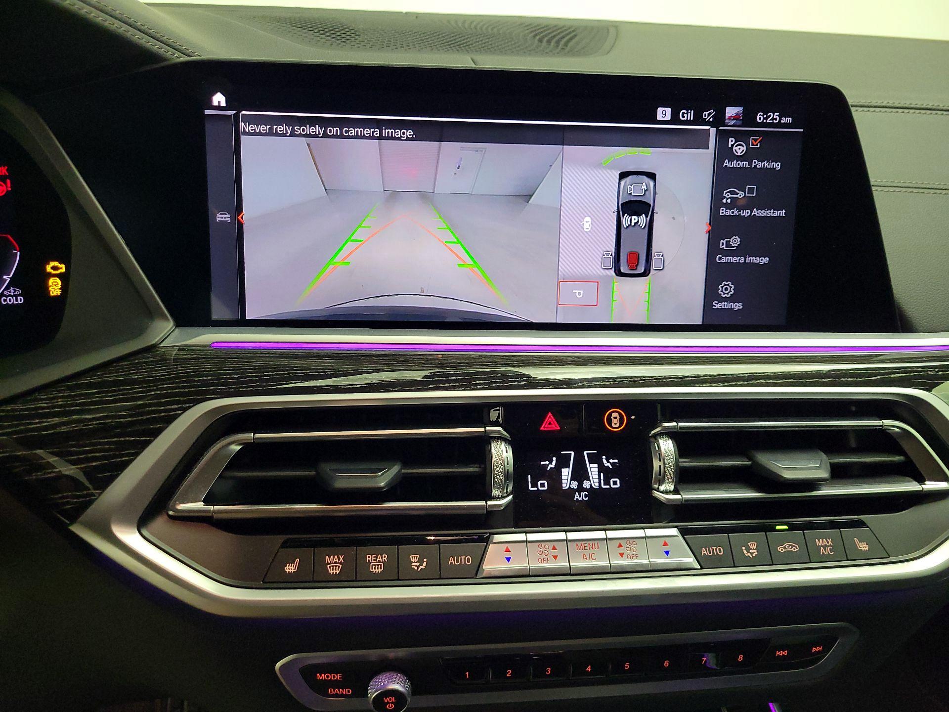 Thumbnail: 2022 BMW X7 - 14