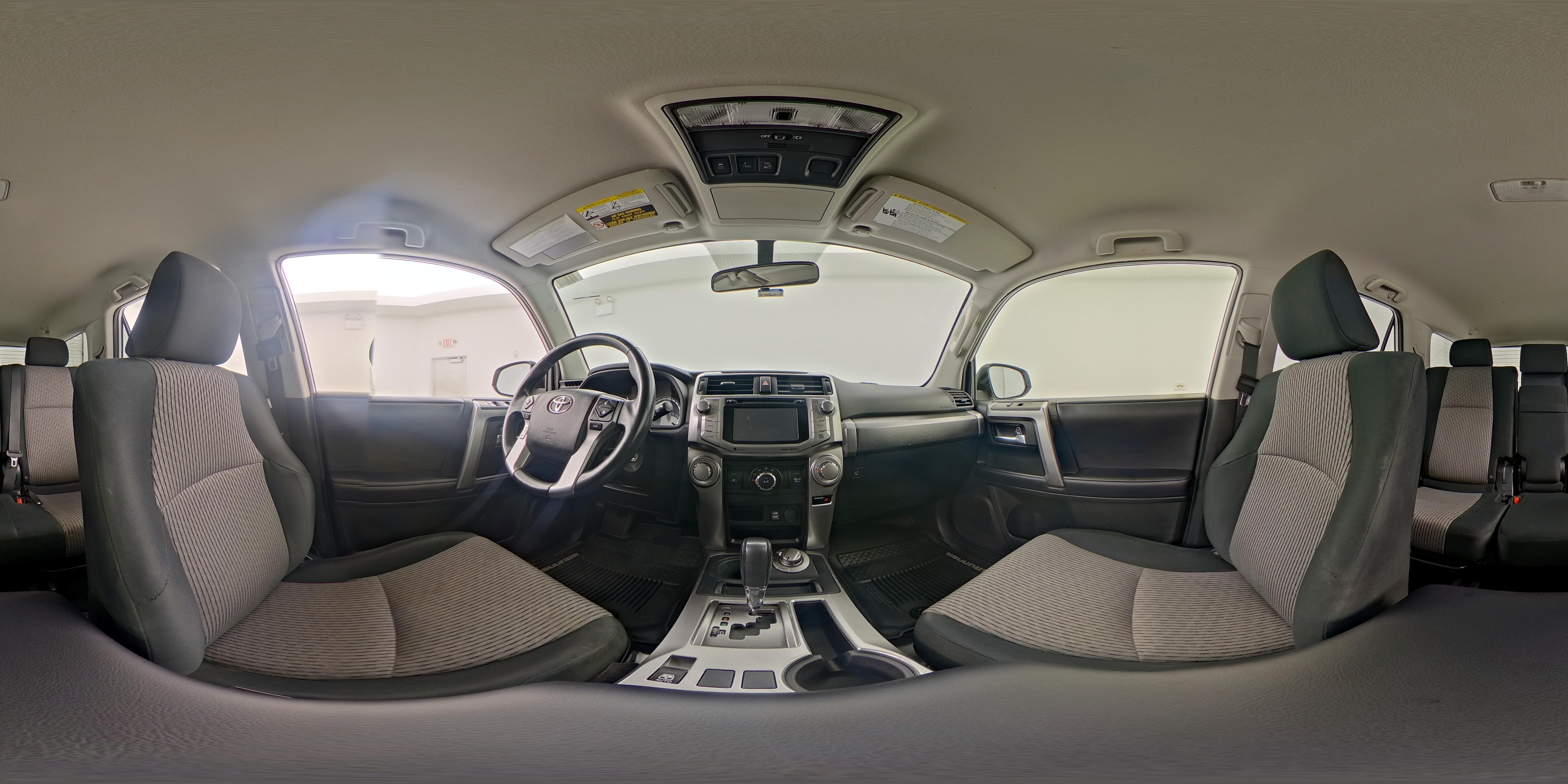 2018 Toyota 4Runner SR5 - Photo 25