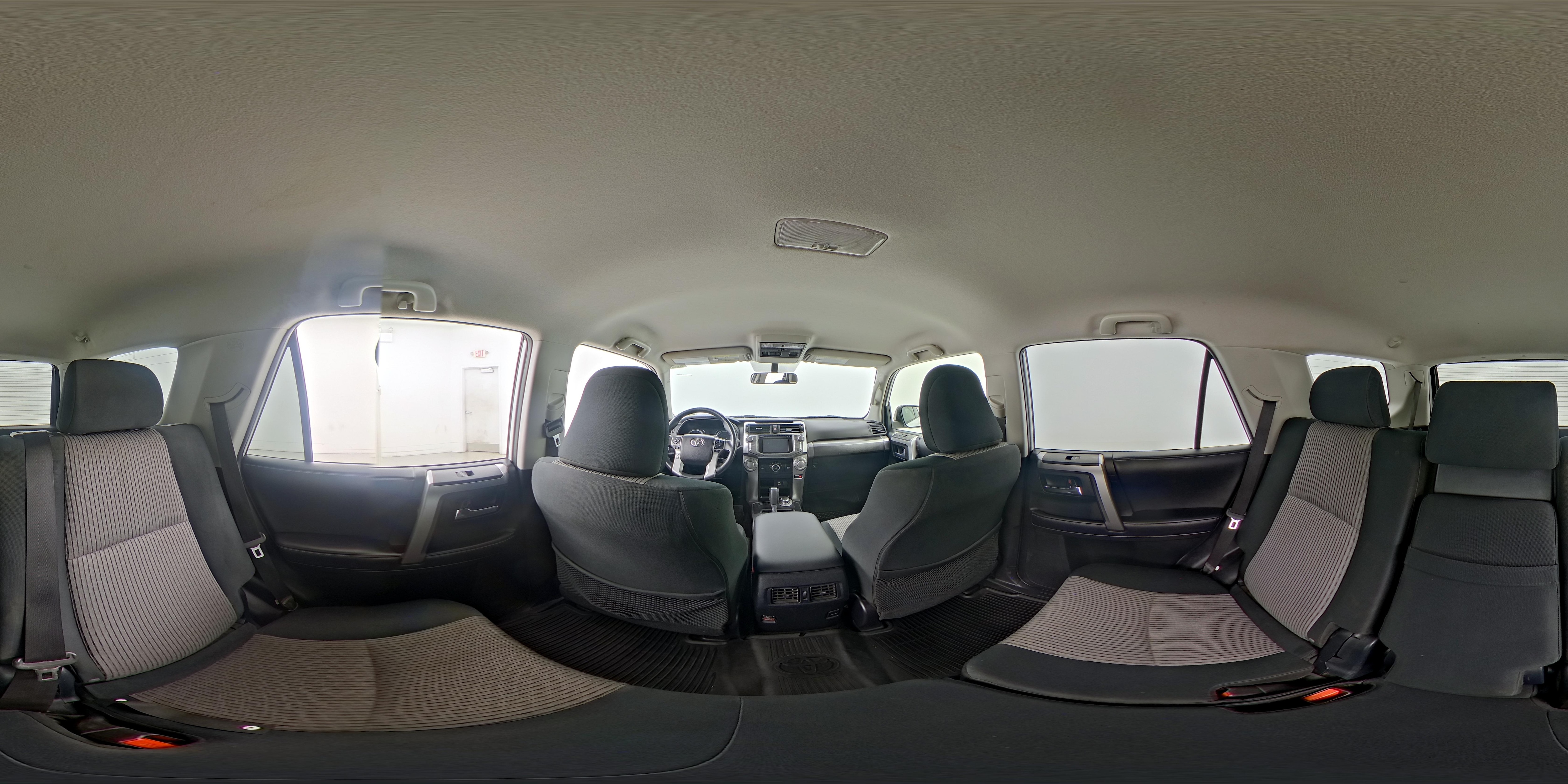 2018 Toyota 4Runner SR5 - Photo 26