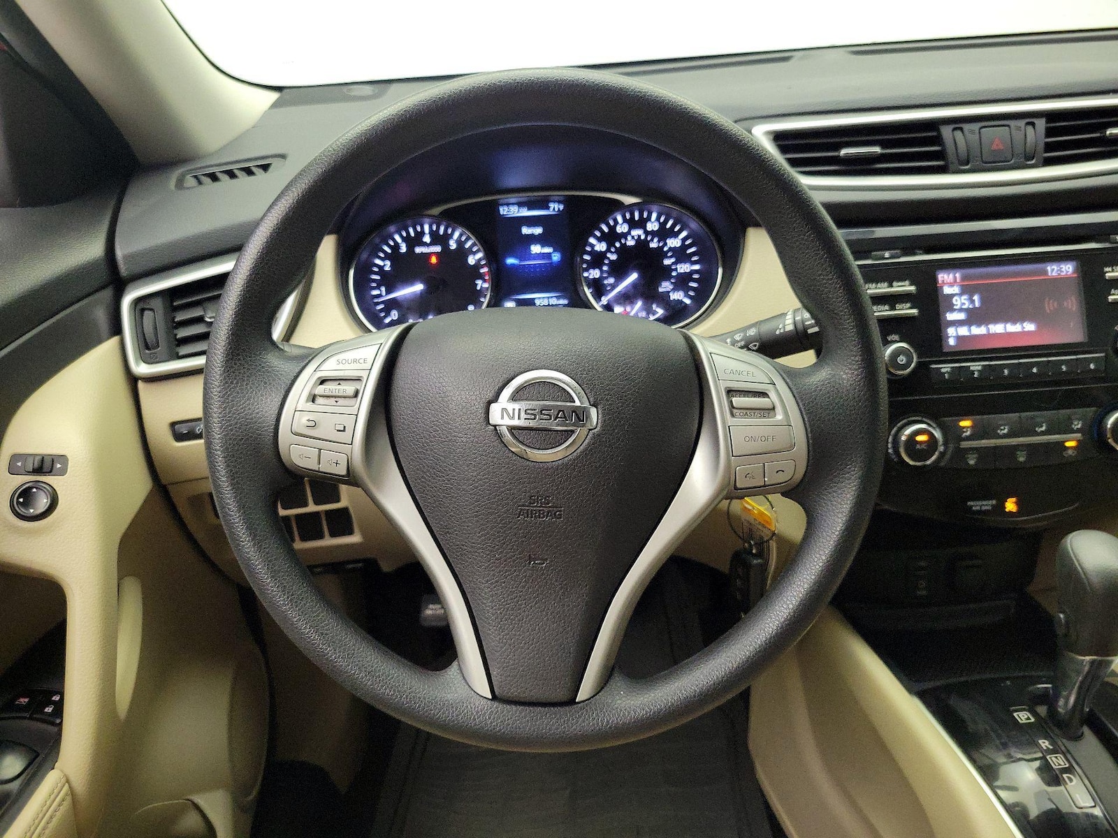 2016 Nissan Rogue S - Photo 11