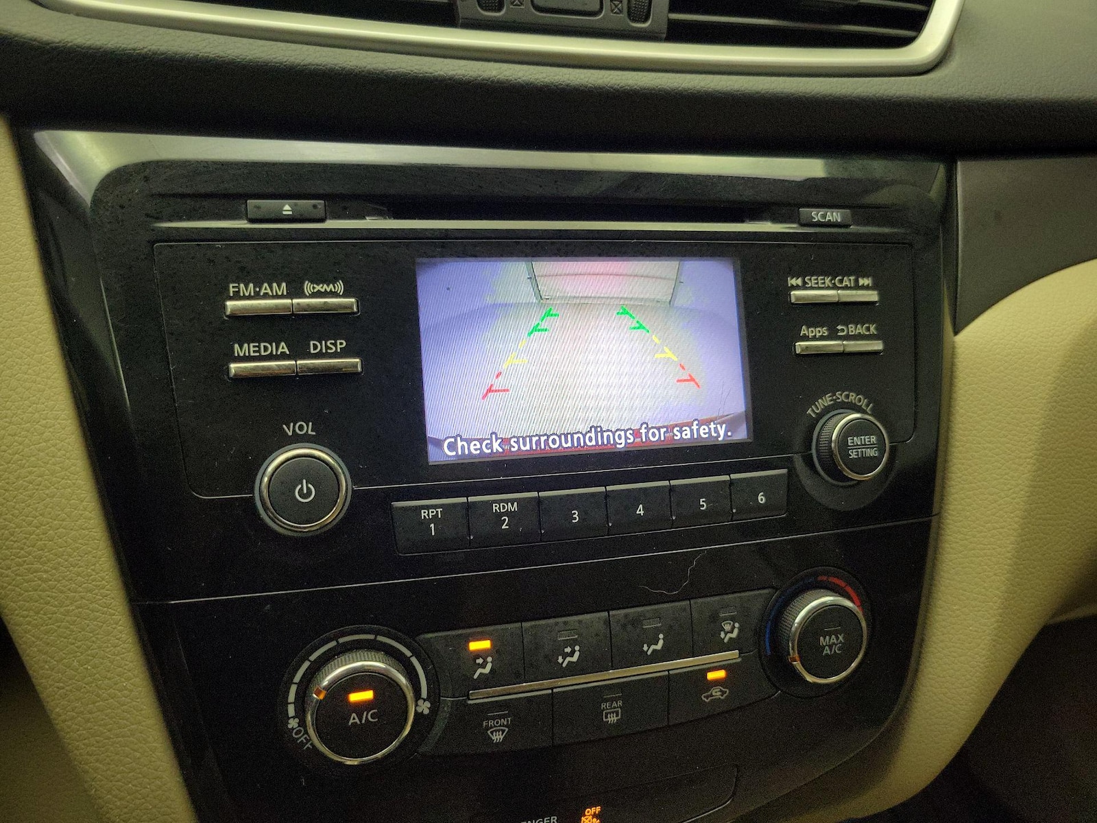 2016 Nissan Rogue S - Photo 15