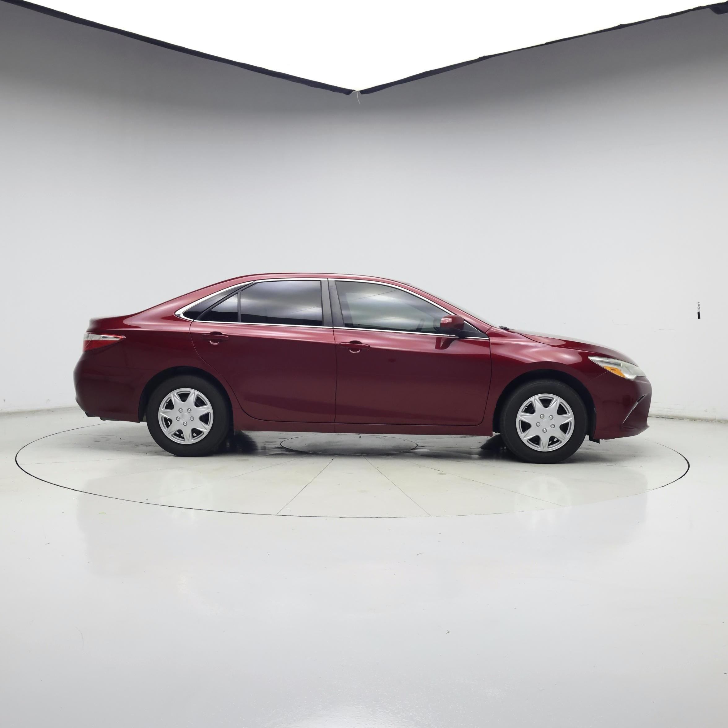 Thumbnail: 2017 Toyota Camry - 7