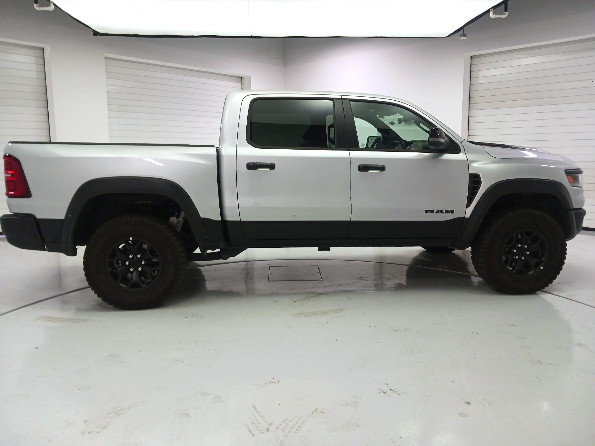 Thumbnail: 2026 RAM 1500 - 4