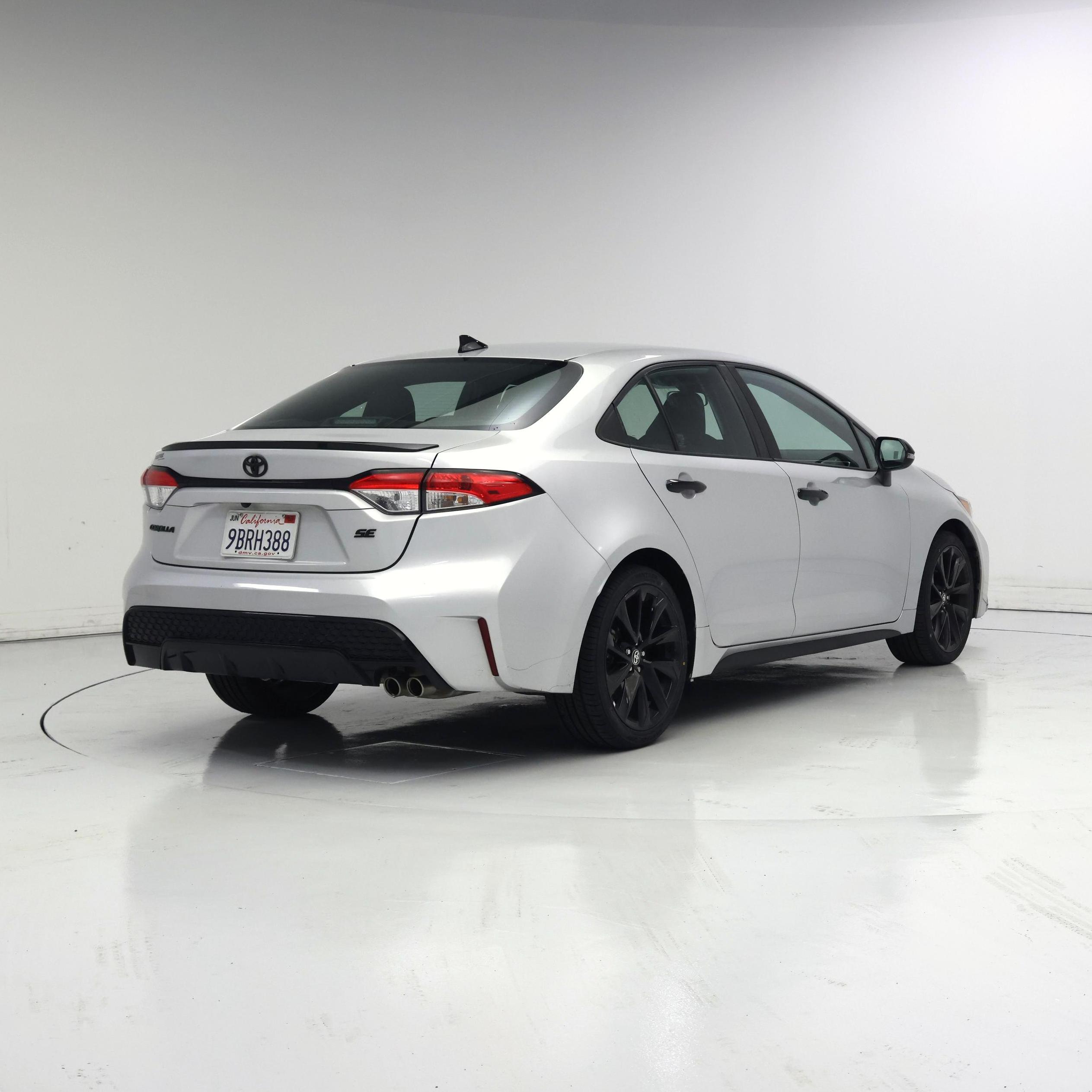 Thumbnail: 2022 Toyota Corolla - 8