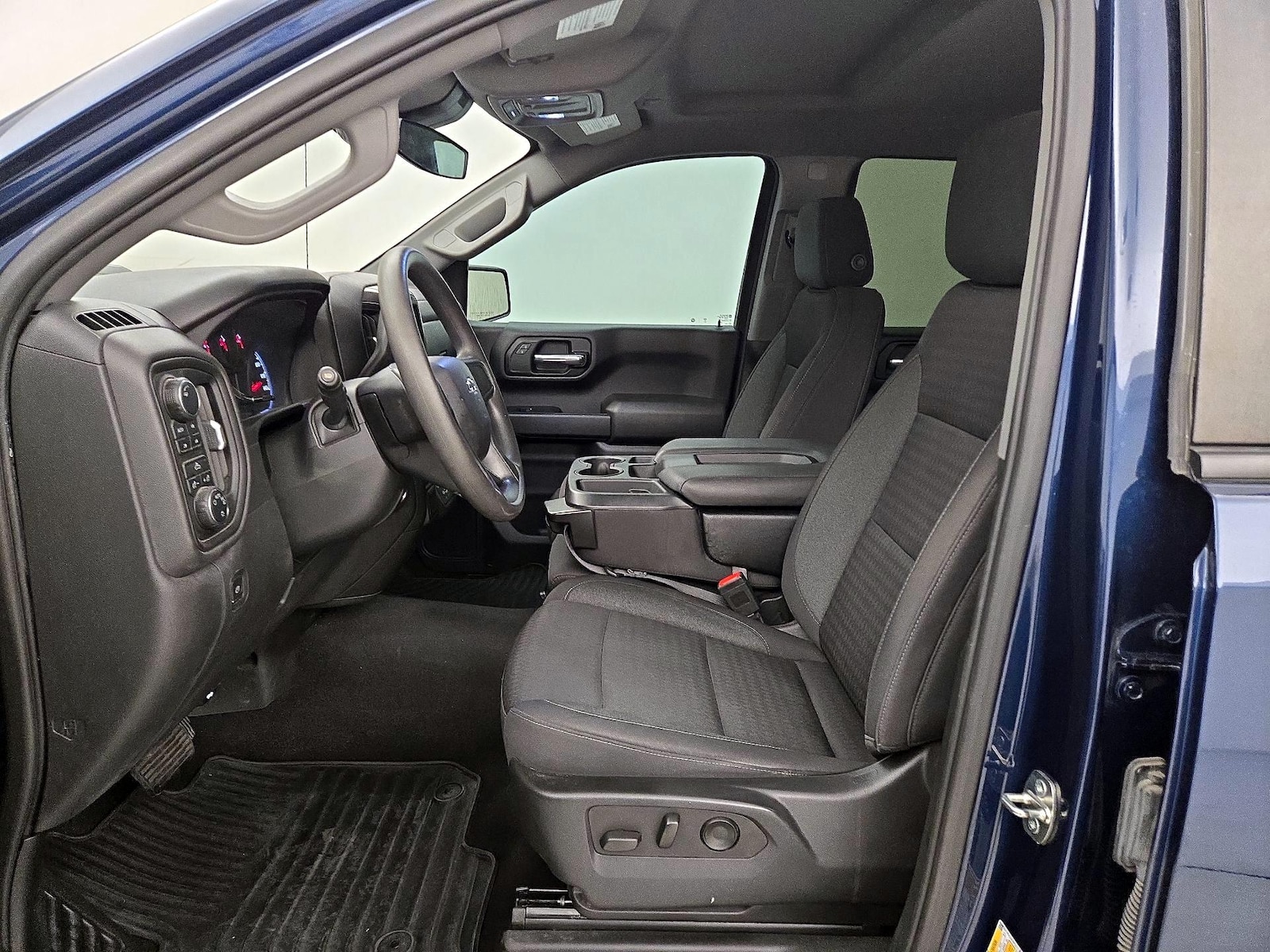 Power Seat(s) & Side Airbags